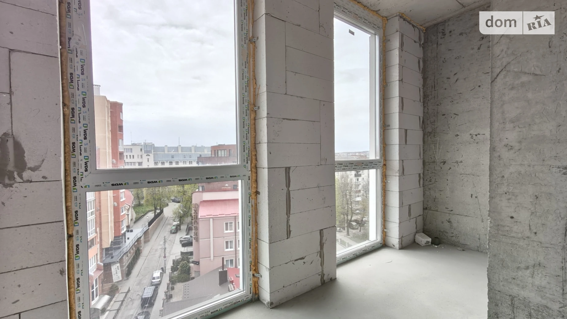 1-комнатная квартира 23 кв. м в Тернополе, ул. Барвинских Семьи - фото 2