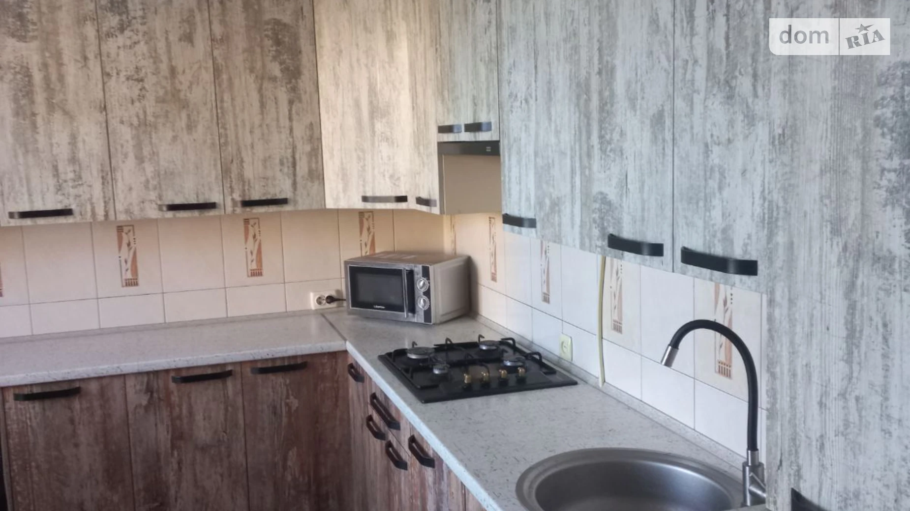 Продается дом на 2 этажа 260 кв. м с балконом, цена: 135000 $ - фото 2