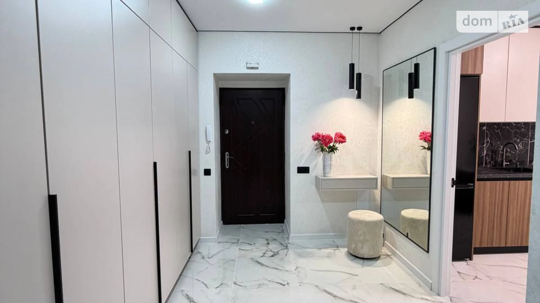 Продається 2-кімнатна квартира 81 кв. м у Хмельницькому, цена: 105000 $ - фото 2