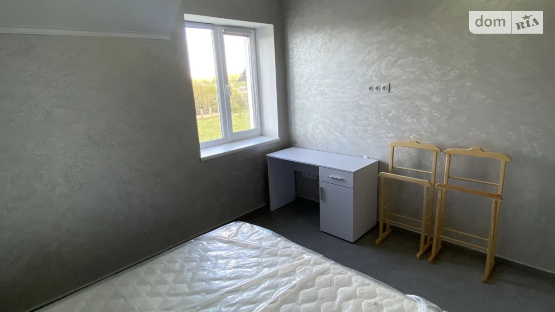 Сдается в аренду 1-комнатная квартира 35 кв. м в Рованцах, цена: 15000 грн - фото 5