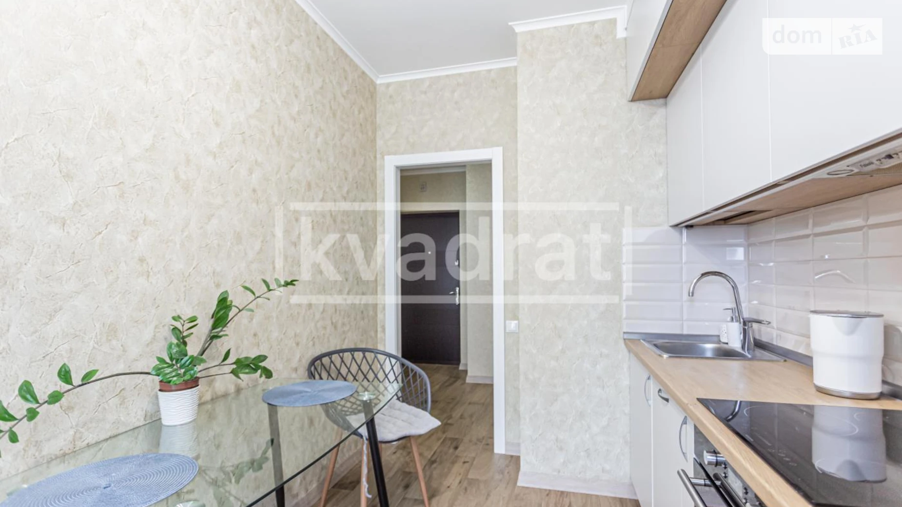 Продается 1-комнатная квартира 36 кв. м в Киеве, ул. Петра Калнышевского(Михаила Майорова), 6 - фото 4
