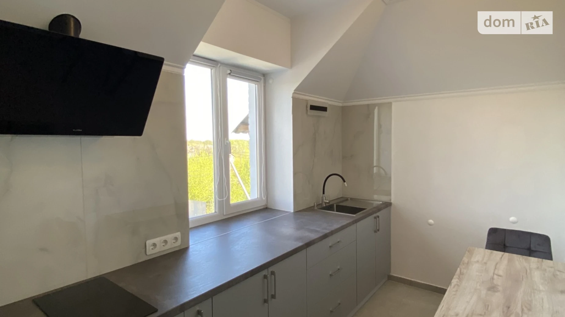 Сдается в аренду 1-комнатная квартира 35 кв. м в Рованцах, цена: 15000 грн - фото 3
