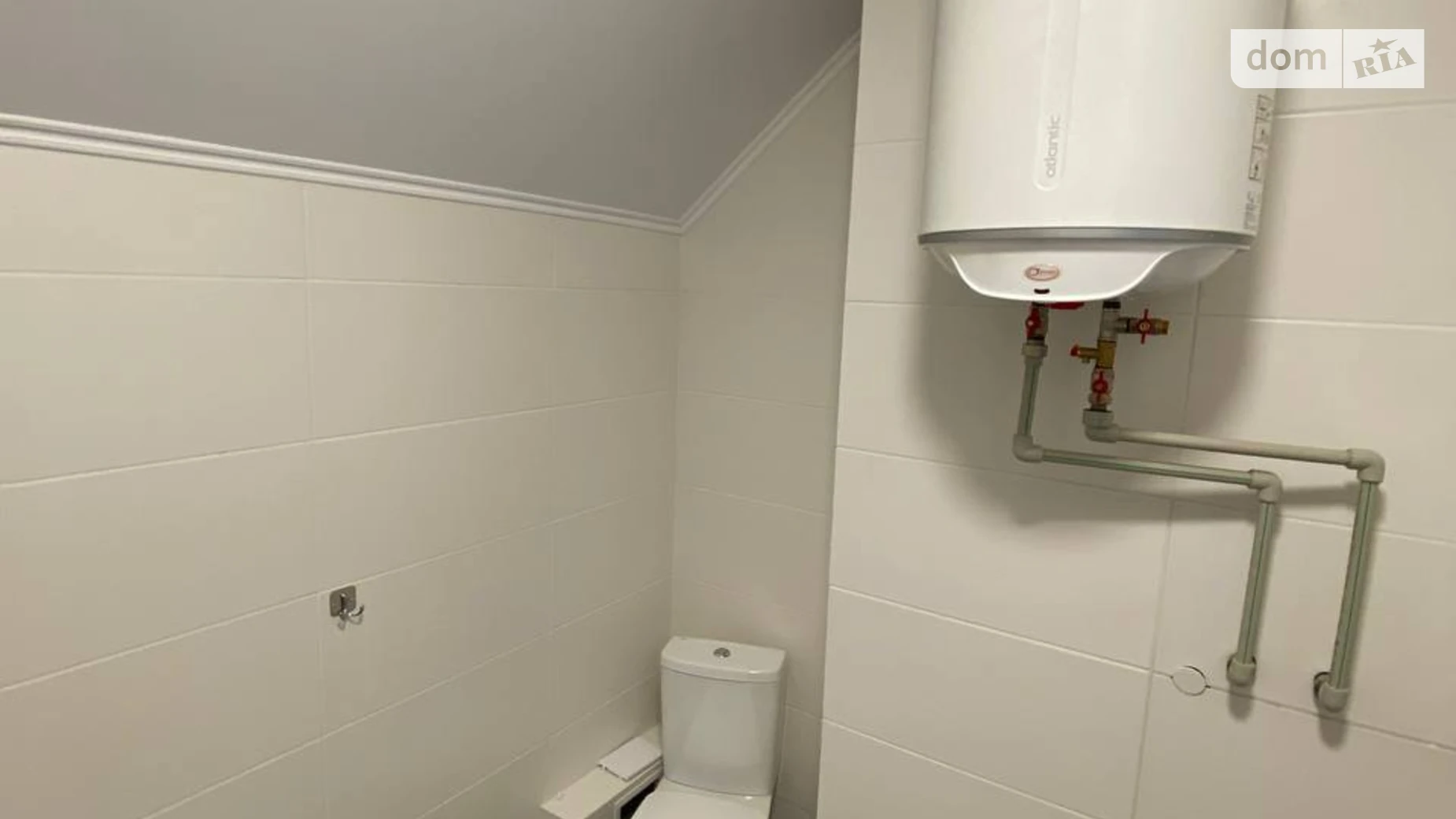 Сдается в аренду 1-комнатная квартира 35 кв. м в Рованцах, цена: 15000 грн - фото 3