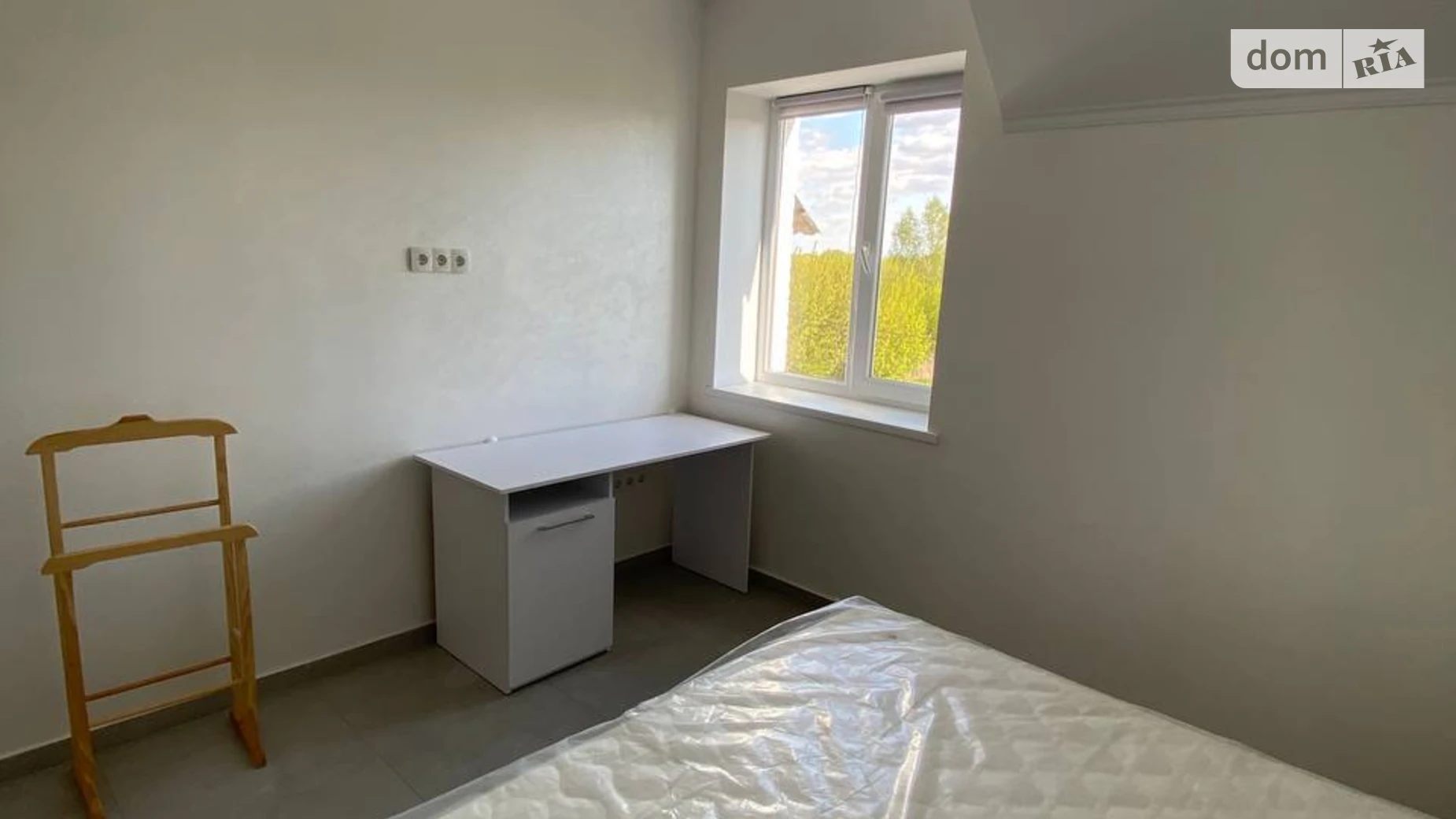Сдается в аренду 1-комнатная квартира 35 кв. м в Рованцах, цена: 15000 грн - фото 5