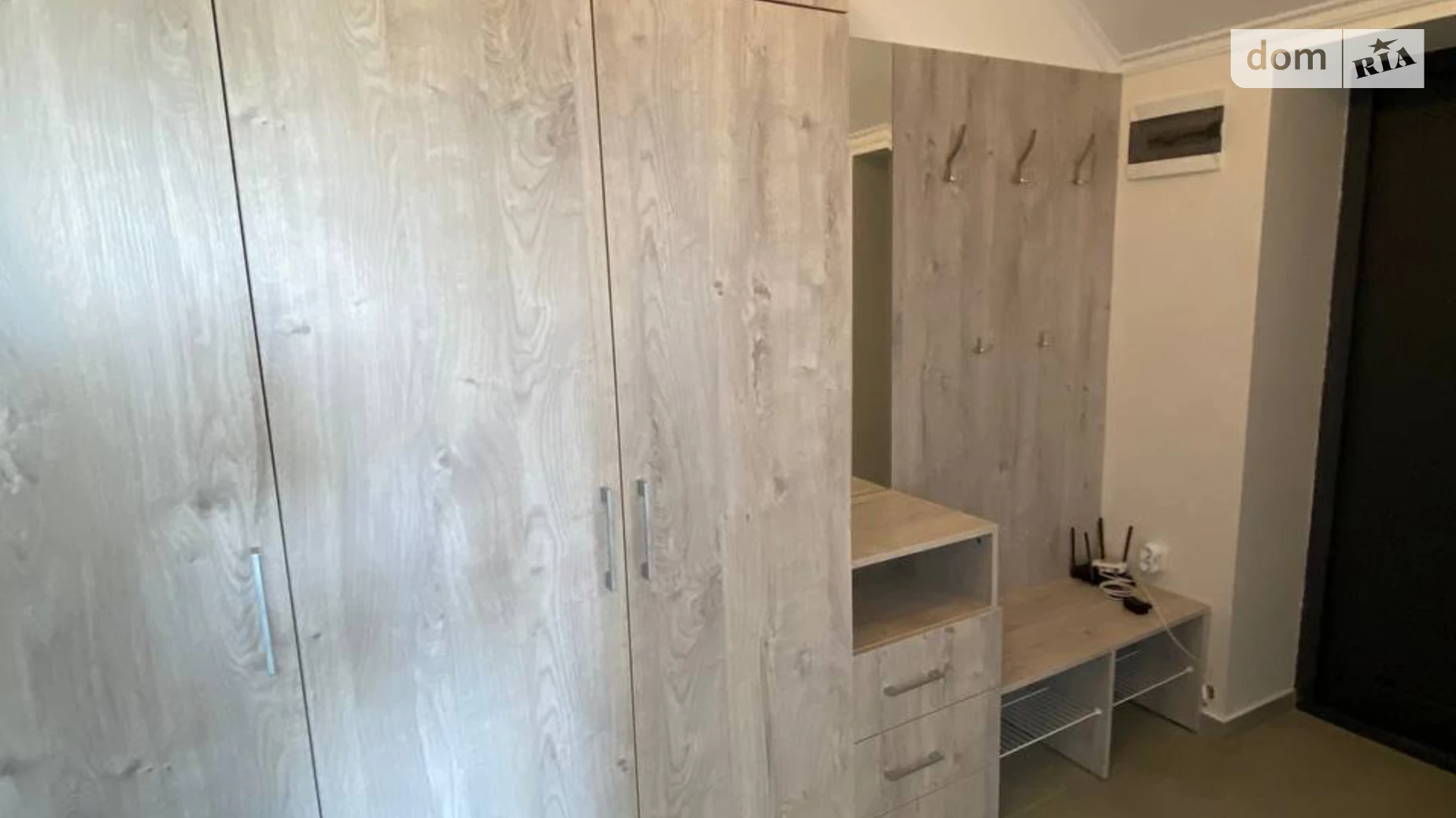 Сдается в аренду 1-комнатная квартира 35 кв. м в Рованцах, цена: 15000 грн - фото 4
