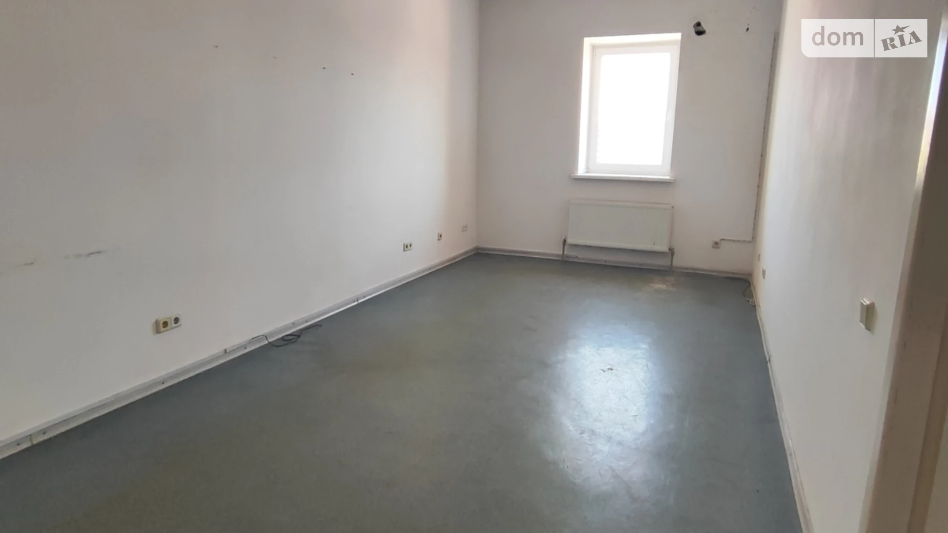 Сдается в аренду офис 45 кв. м в бизнес-центре, цена: 5500 грн - фото 3