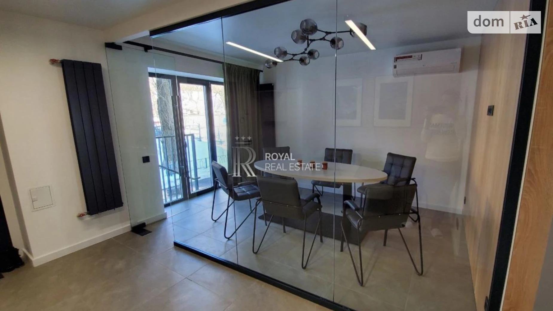 Продается офис 89.6 кв. м в бизнес-центре, цена: 260000 $ - фото 2