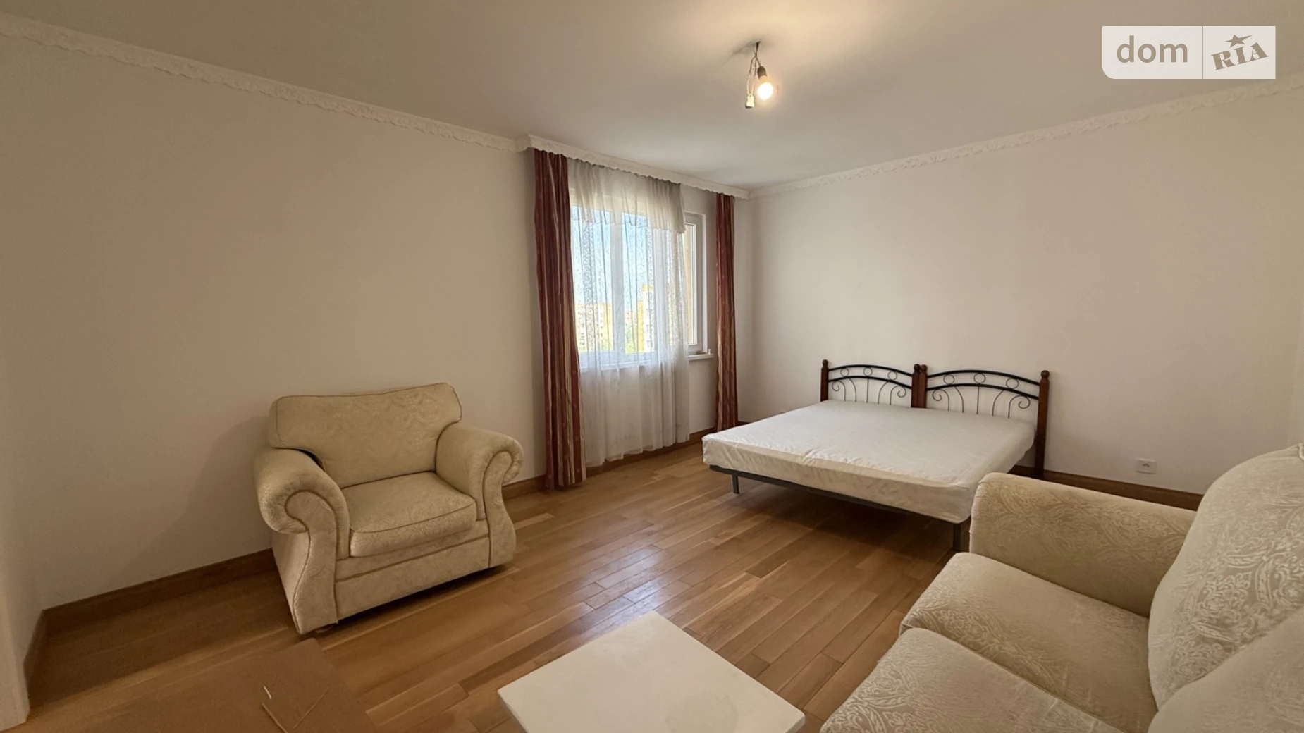 Продается 3-комнатная квартира 77.7 кв. м в Ужгороде, ул. Свободы Генерала - фото 3