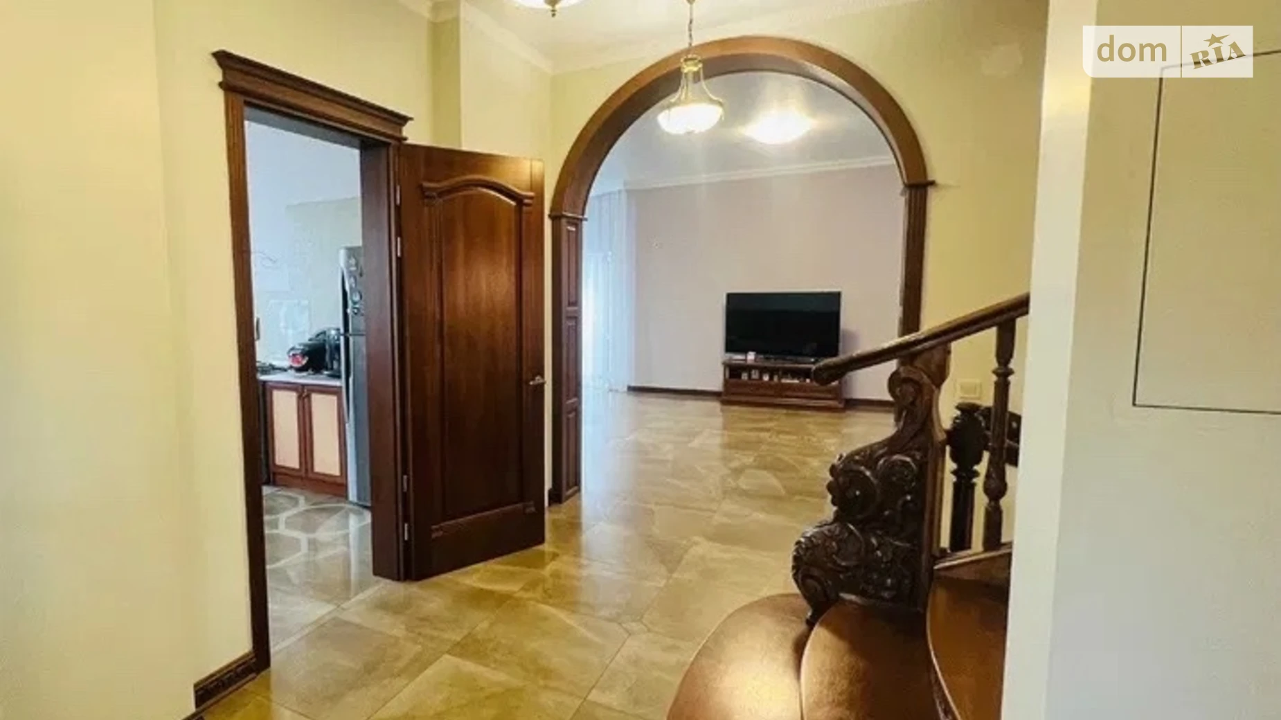 Продается дом на 2 этажа 375.4 кв. м с террасой, цена: 410000 $ - фото 4