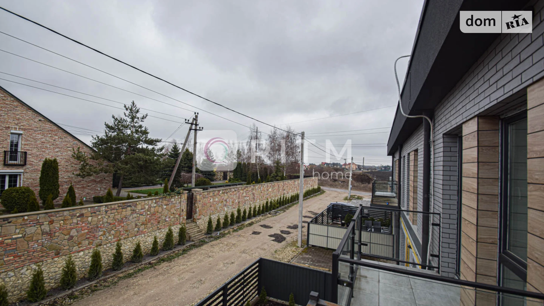 Продается дом на 2 этажа 105.9 кв. м с бассейном, цена: 67000 $ - фото 2