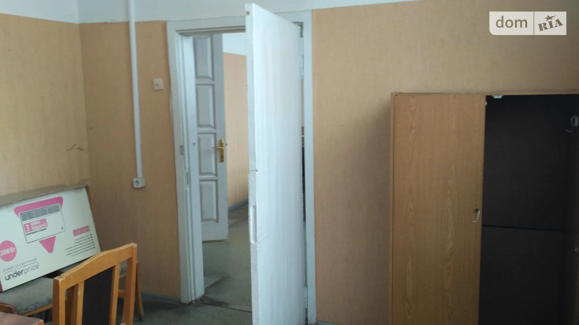 Сдается в аренду офис 226.7 кв. м в бизнес-центре, цена: 13602 грн - фото 3