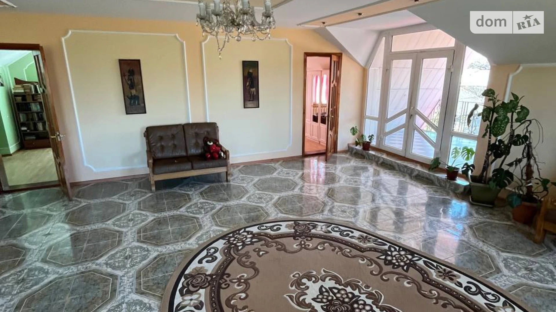 Продается дом на 2 этажа 250 кв. м с беседкой, цена: 127000 $ - фото 2