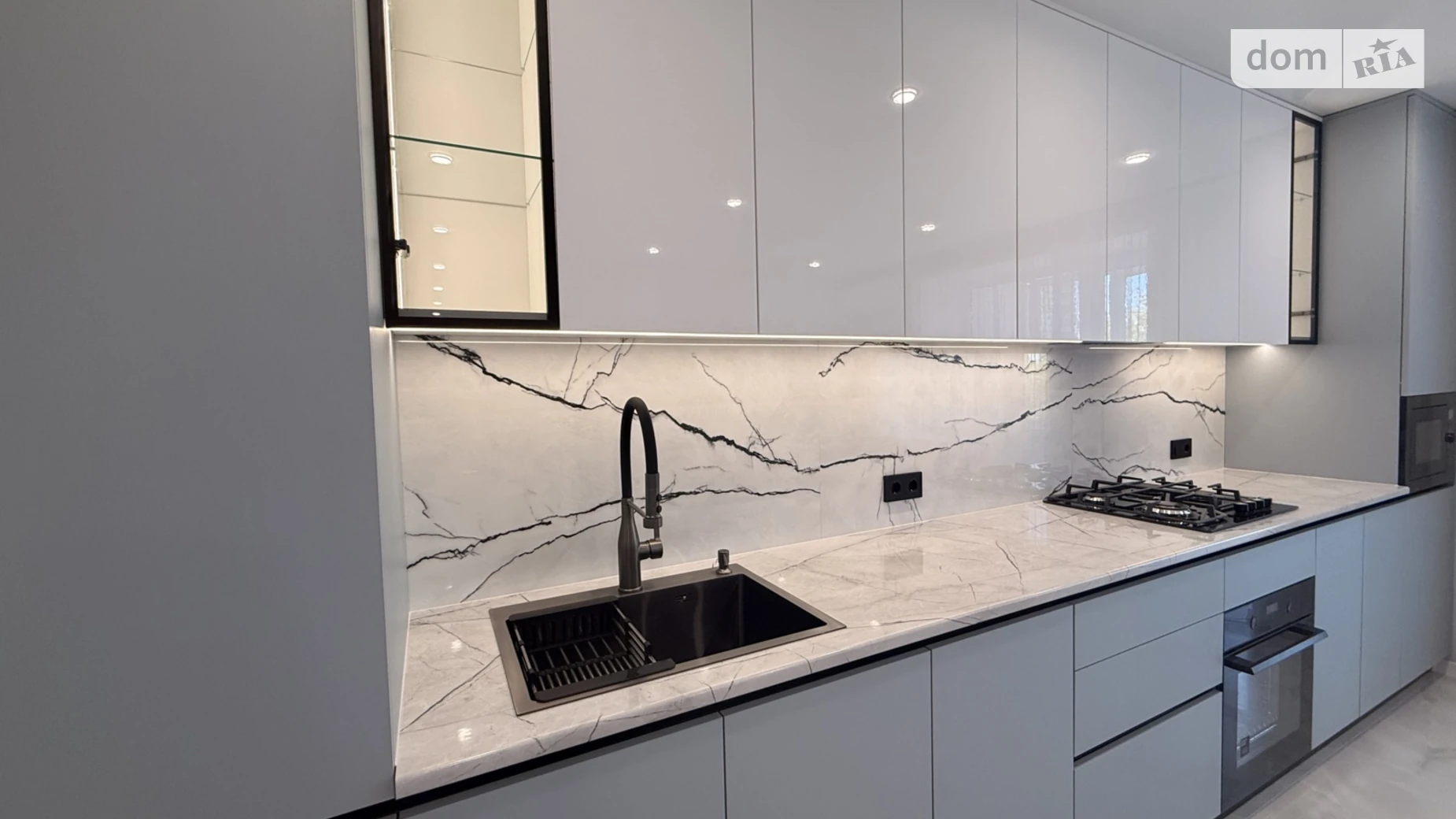 3-комнатная квартира 100 кв. м в Тернополе, цена: 145000 $ - фото 2