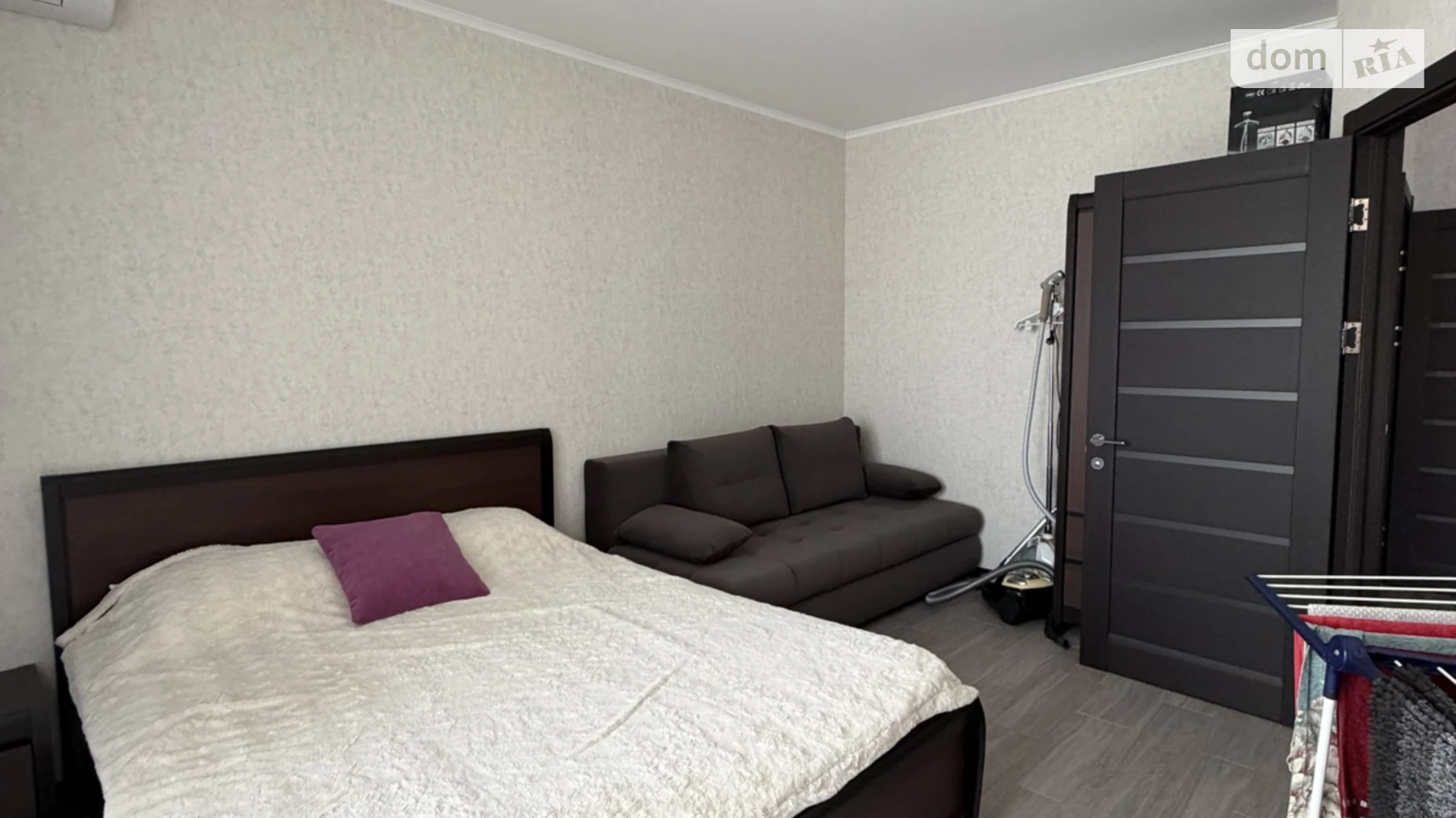 Продается 1-комнатная квартира 44.3 кв. м в Киеве, ул. Метрологическая, 7Б - фото 2