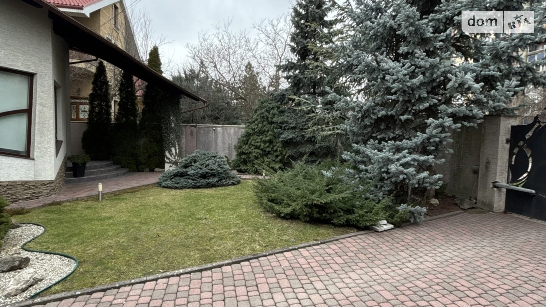 Продается дом на 2 этажа 245.7 кв. м с участком, цена: 360000 $ - фото 3
