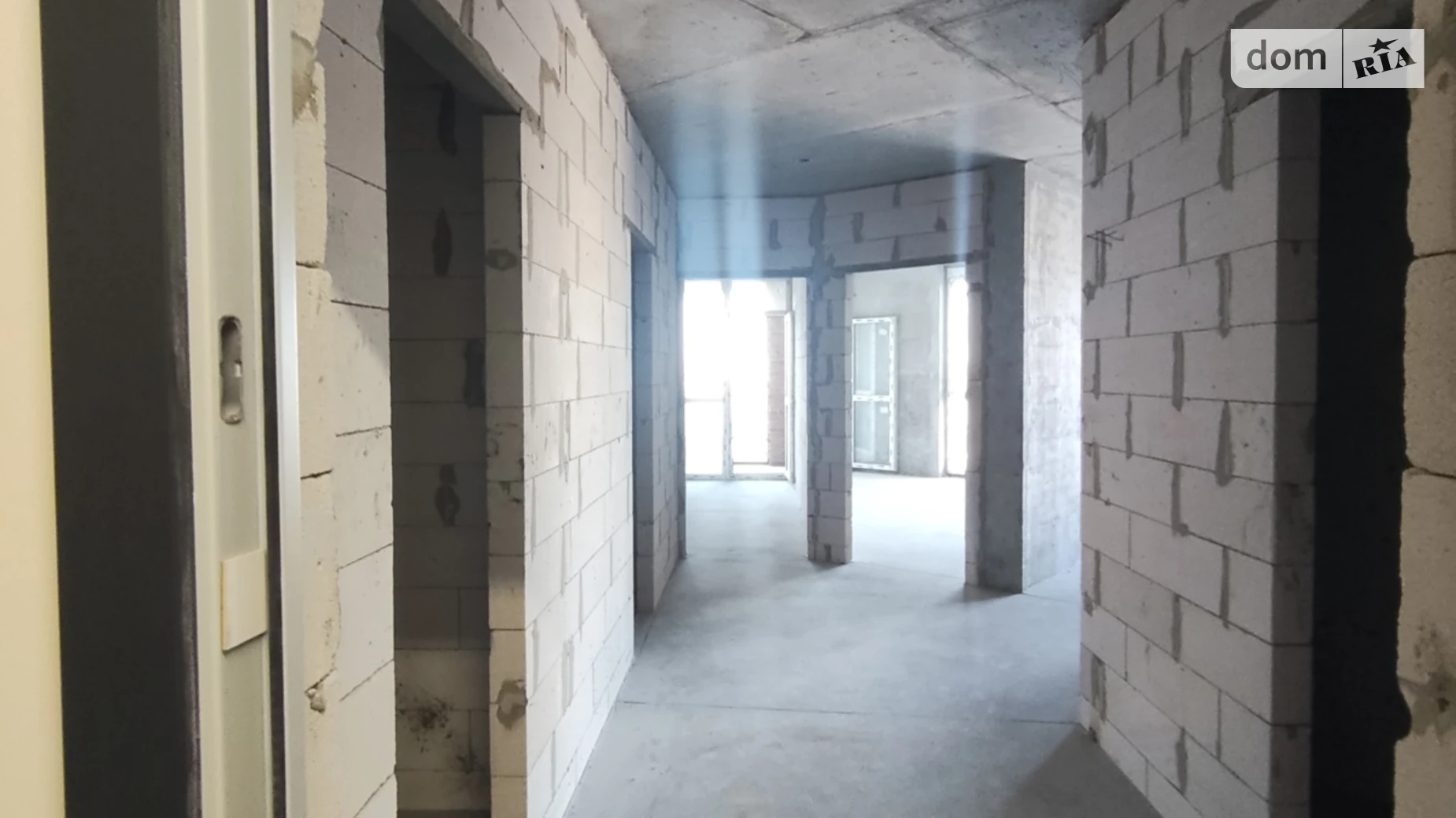 Продается 2-комнатная квартира 73 кв. м в Киеве, ул. Причальная, 8 - фото 2