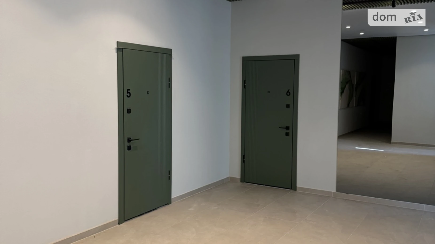 Продается 2-комнатная квартира 55 кв. м в Минае, ул. Шевченко, 18 - фото 3