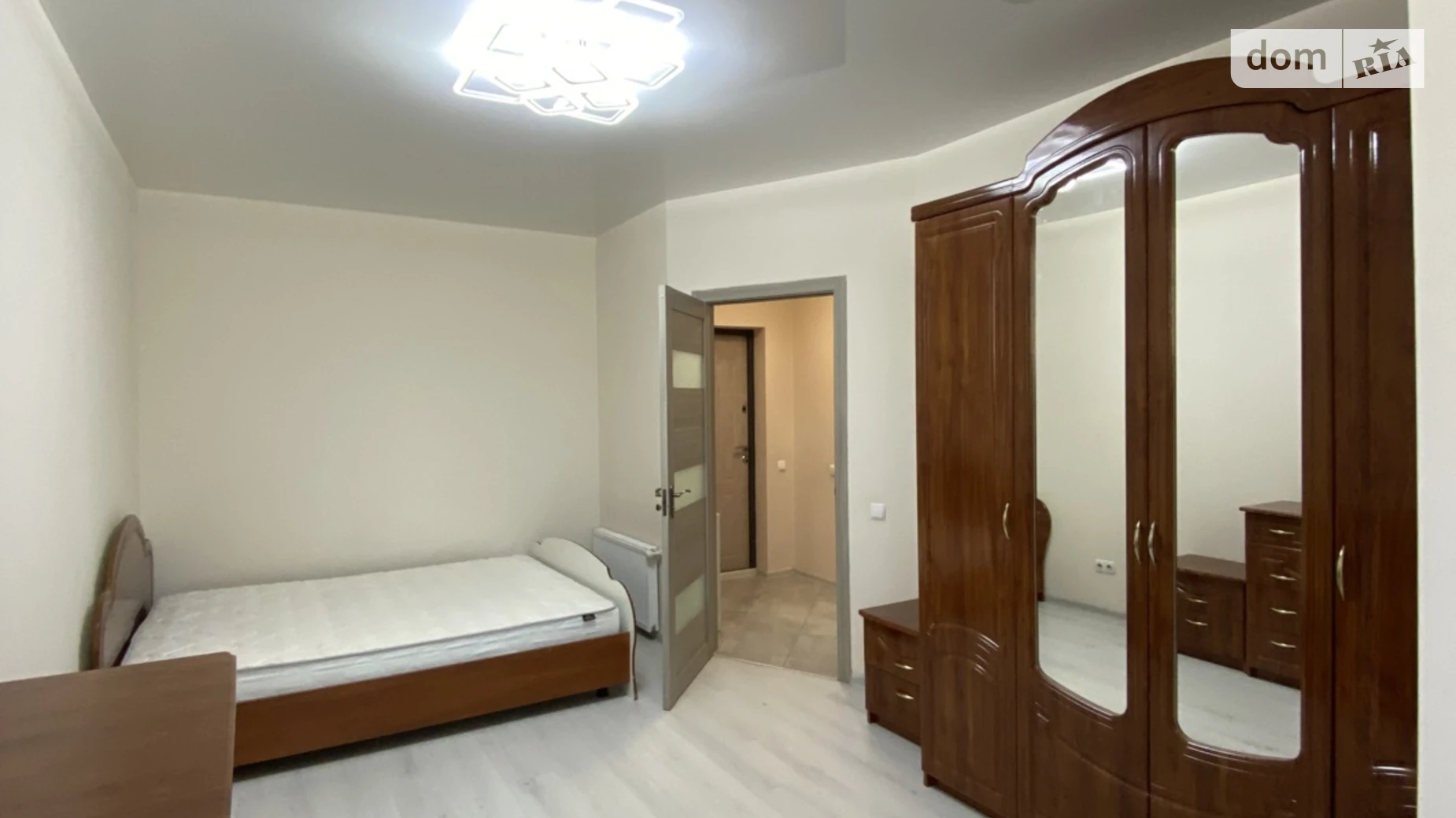 1-комнатная квартира 41 кв. м в Луцке, цена: 14000 грн - фото 4