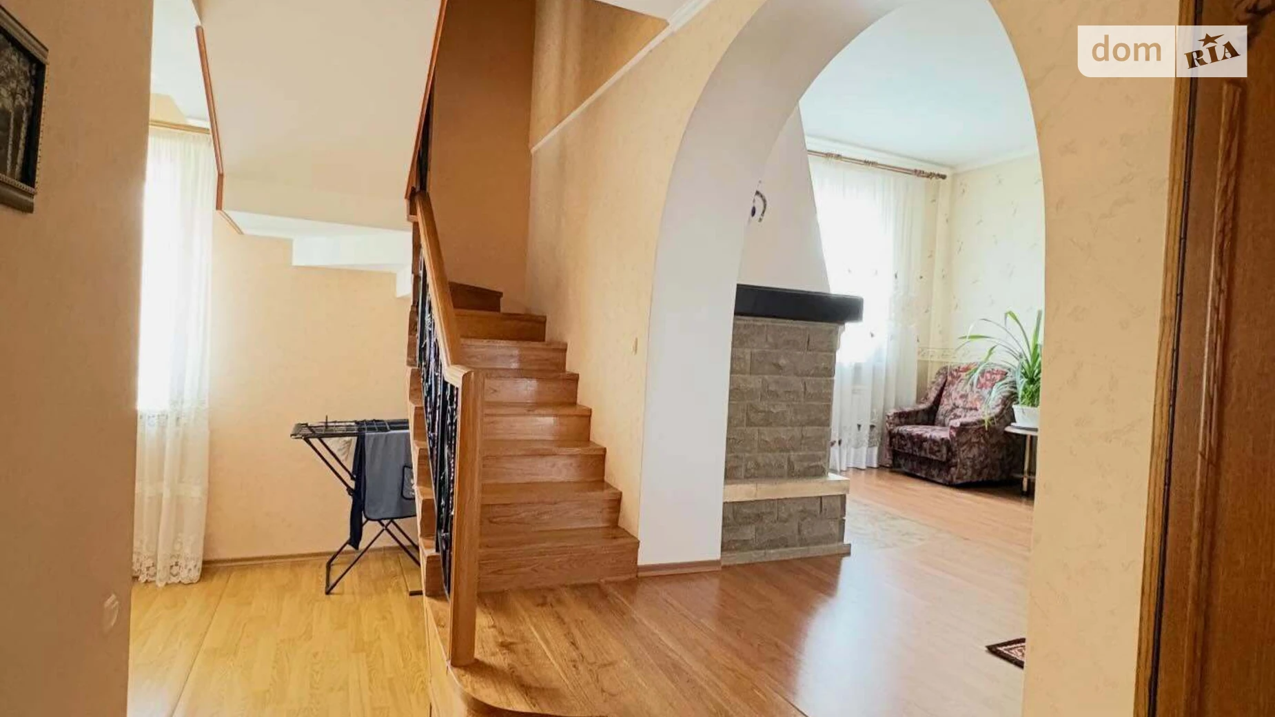 Продается дом на 2 этажа 279.4 кв. м с мансардой, цена: 180000 $ - фото 4