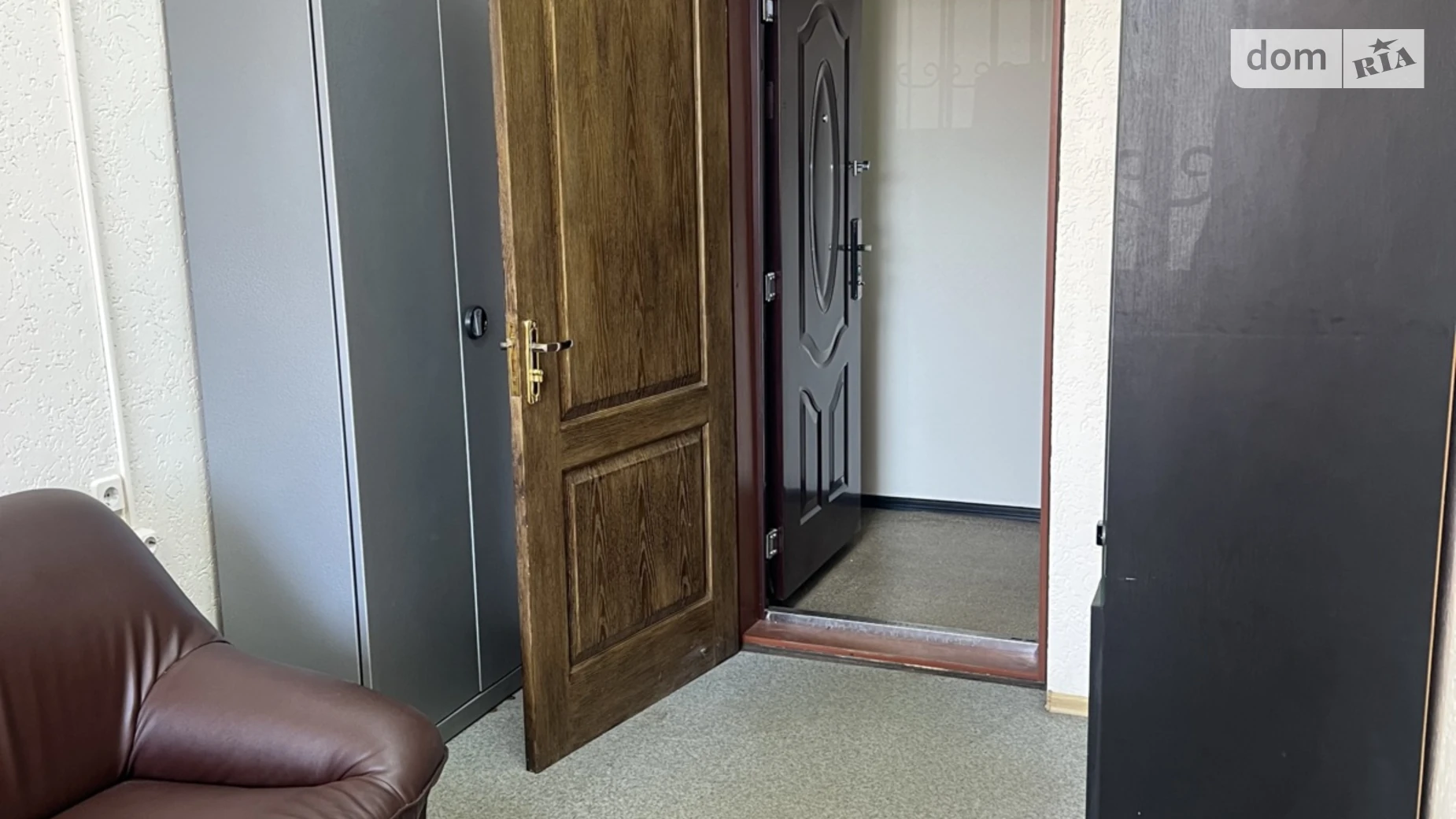 Здається в оренду офіс 16 кв. м в бізнес-центрі, цена: 4500 грн - фото 3
