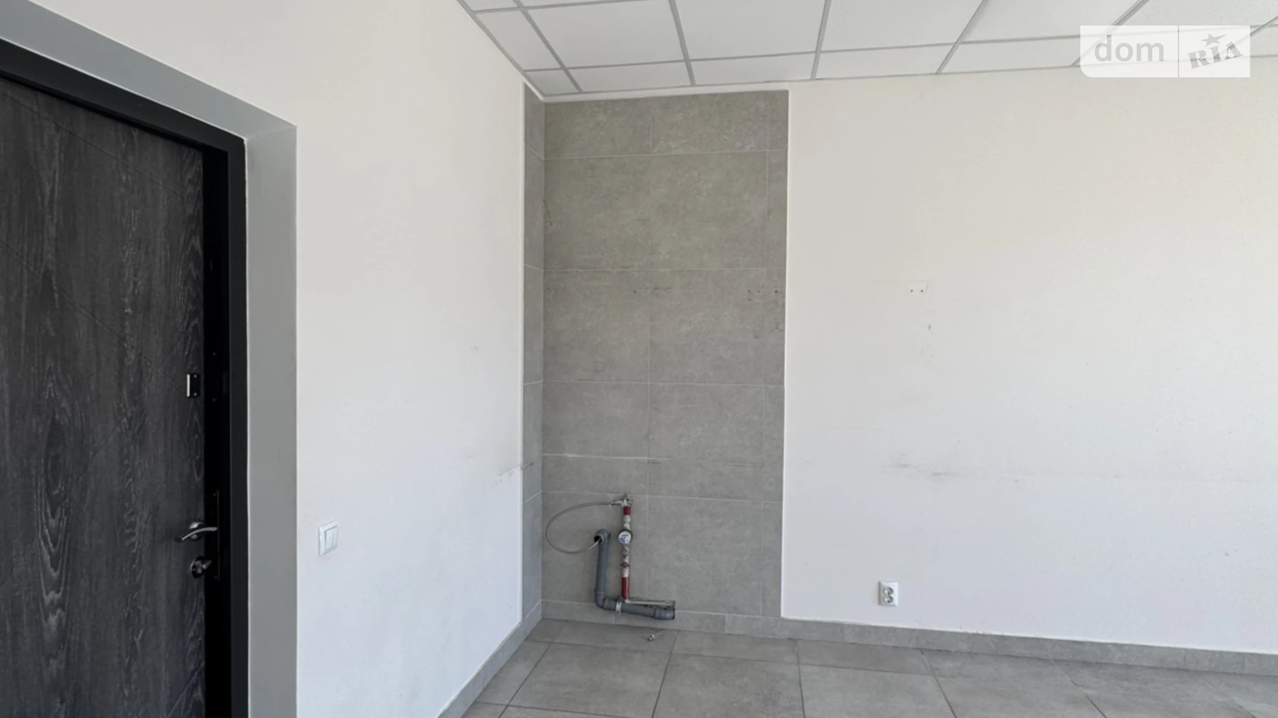 Продается офис 21.8 кв. м в бизнес-центре, цена: 34880 $ - фото 2