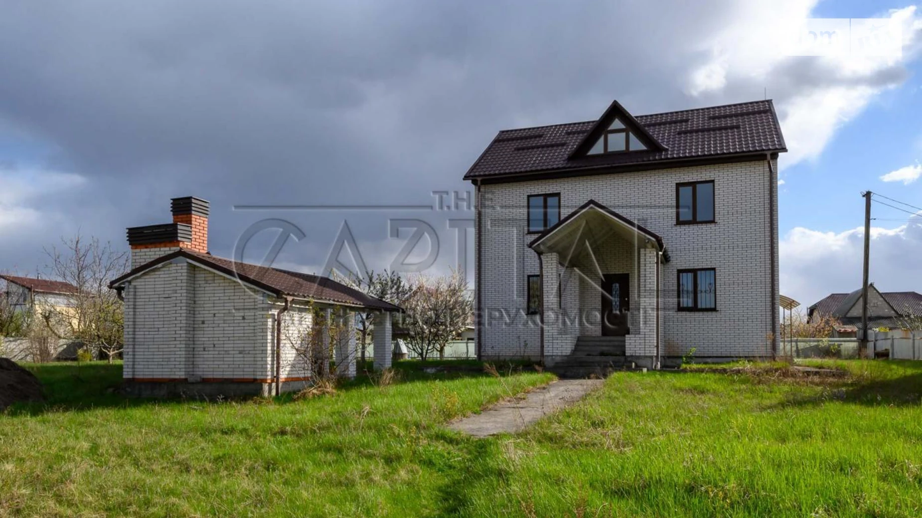 Продается дом на 2 этажа 300 кв. м с камином, цена: 135000 $ - фото 2