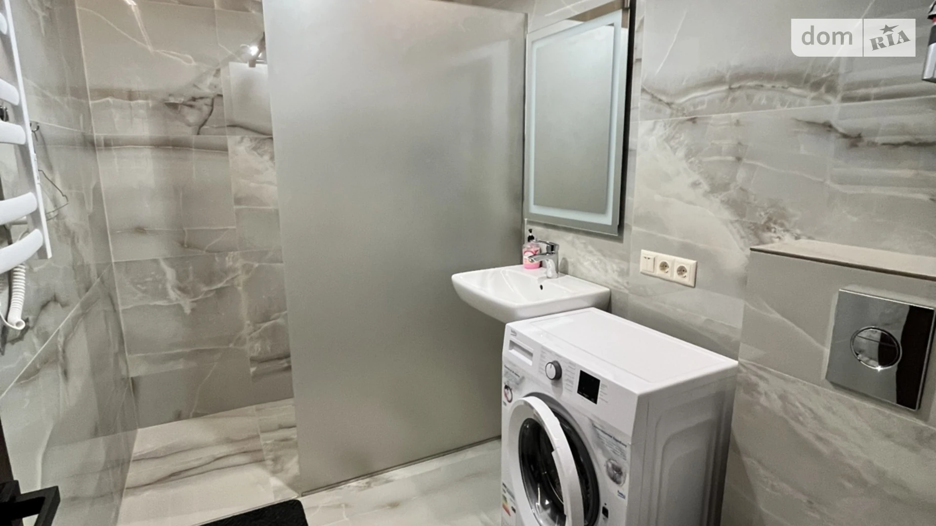Продается 1-комнатная квартира 53 кв. м в Ужгороде, ул. Собранецкая, 150 - фото 4