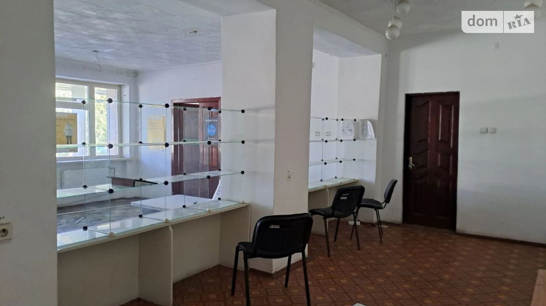 Сдается в аренду офис 138.4 кв. м в бизнес-центре, цена: 15500 грн - фото 2