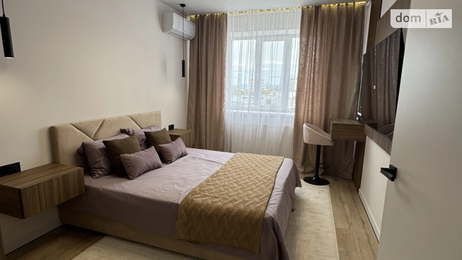 Продается 2-комнатная квартира 64.7 кв. м в Ивано-Франковске, ул. Высочана Семена, 18 - фото 2