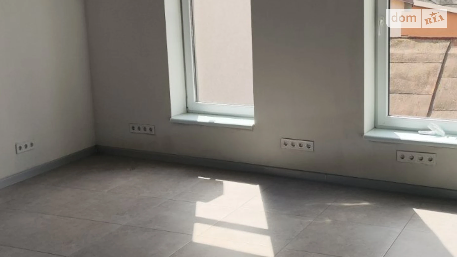 Сдается в аренду офис 26.7 кв. м в бизнес-центре, цена: 390 $ - фото 4
