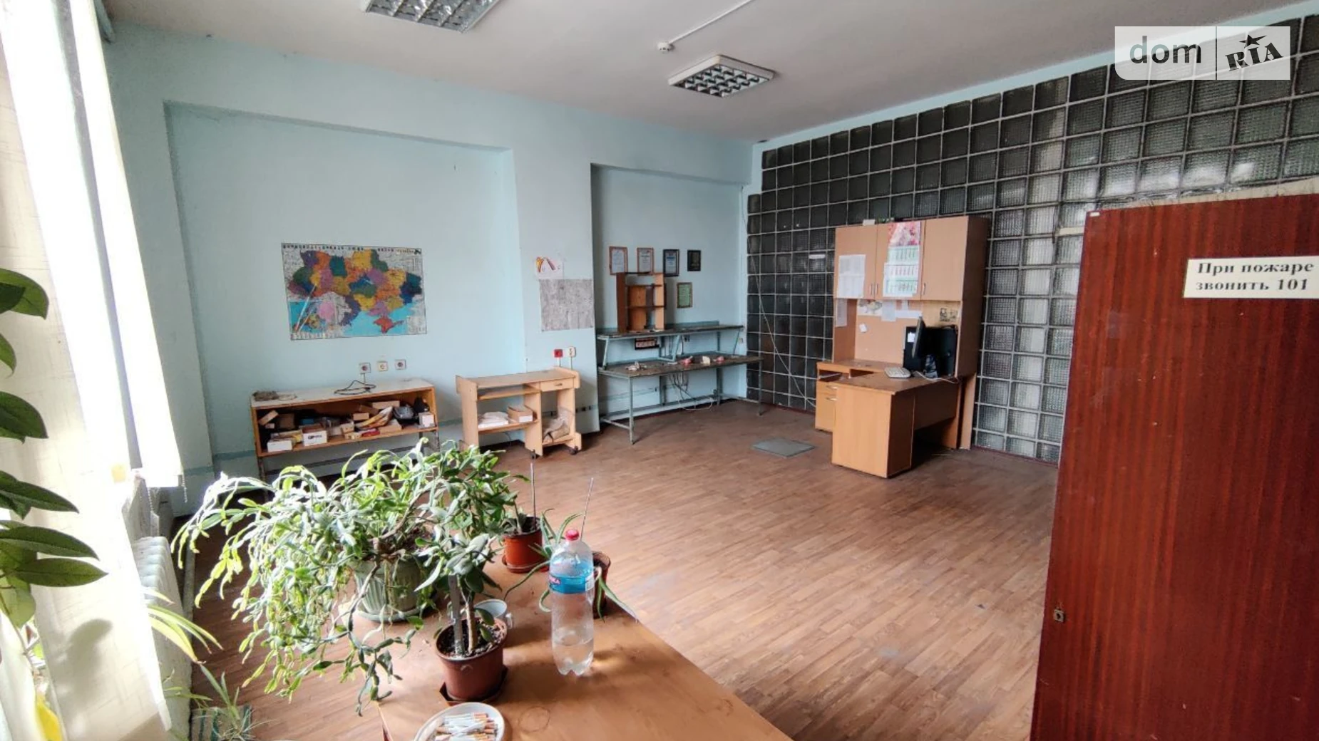 Сдается в аренду офис 129.8 кв. м в бизнес-центре, цена: 3894 грн - фото 4