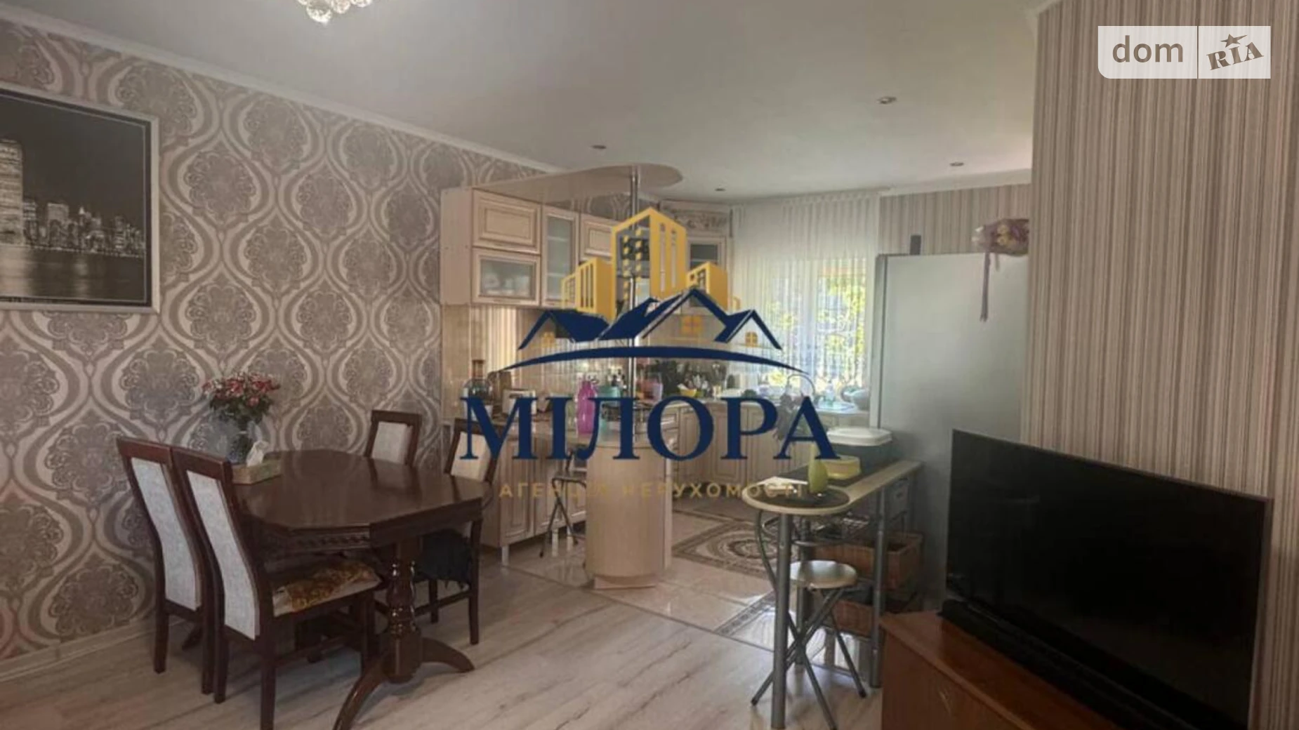 Продается дом на 2 этажа 163 кв. м с камином, цена: 240000 $ - фото 3