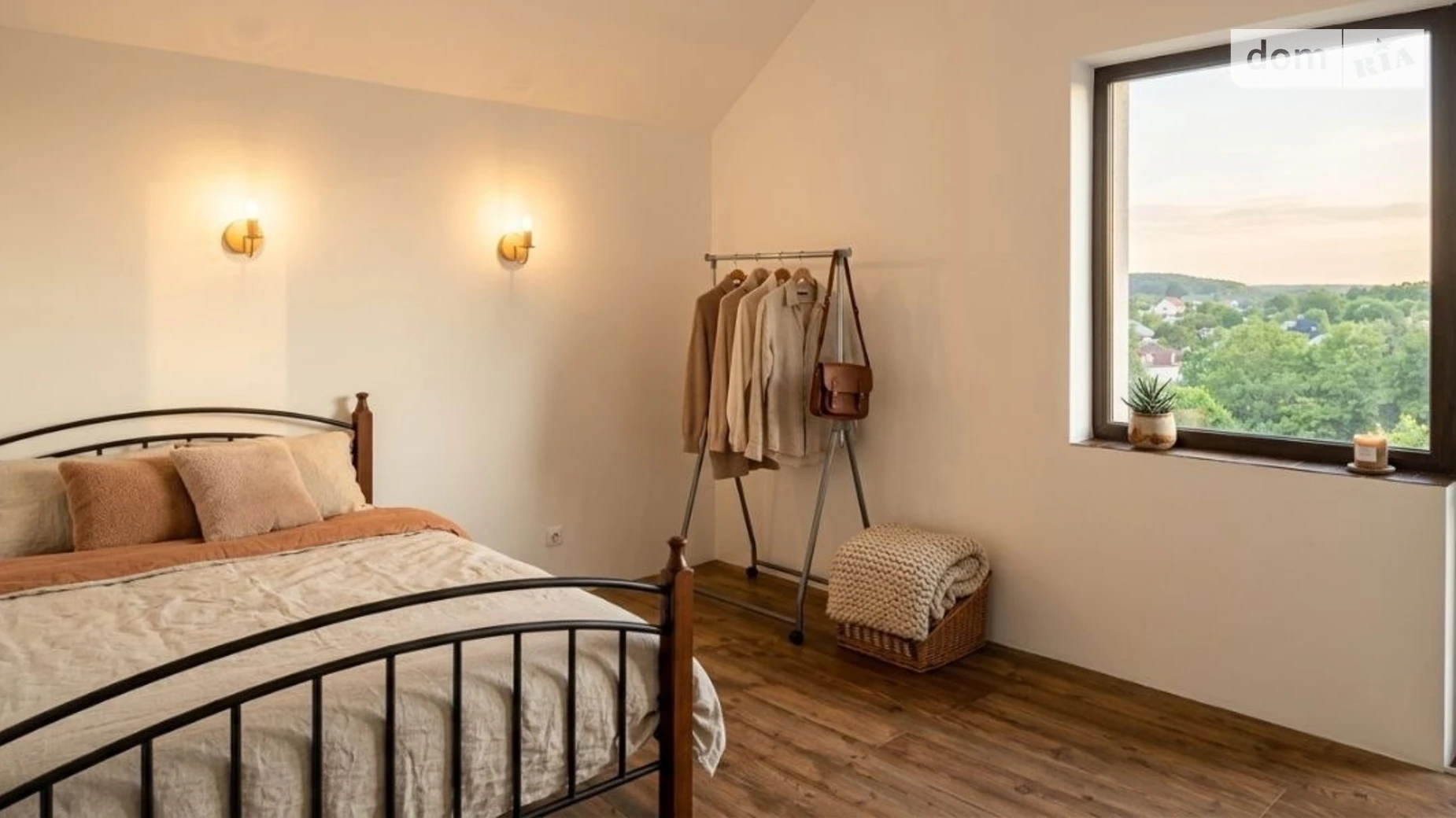 Продается дом на 2 этажа 137 кв. м с балконом, цена: 160000 $ - фото 4