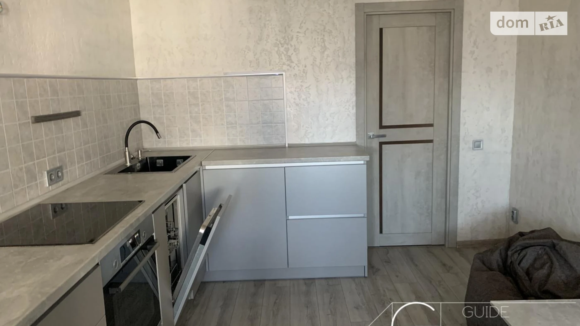 Сдается в аренду 2-комнатная квартира 62.9 кв. м в Киеве, Харьковское шоссе, 56 - фото 2