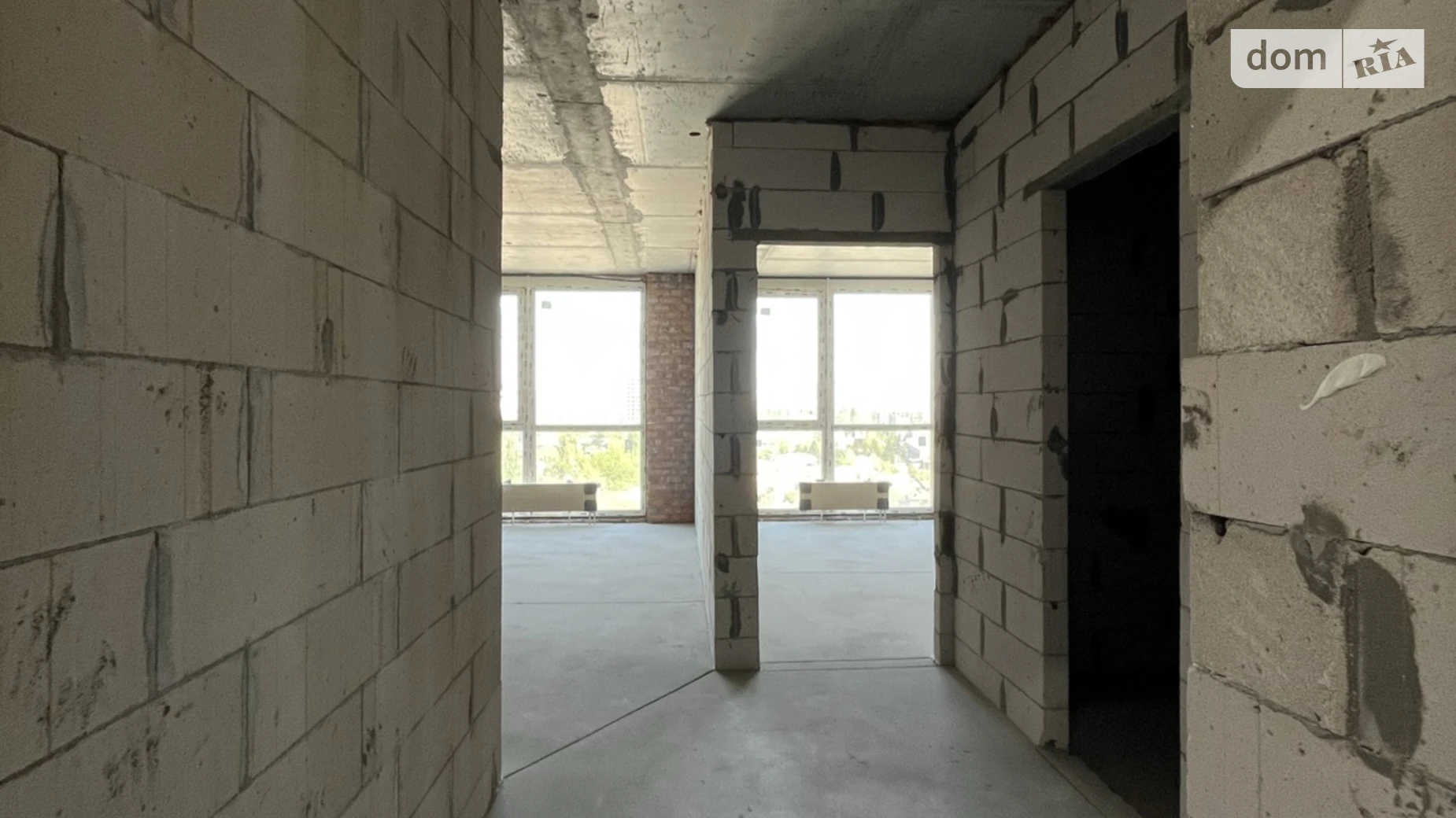 Продается 1-комнатная квартира 49 кв. м в Киеве, ул. Причальная, 10 - фото 2