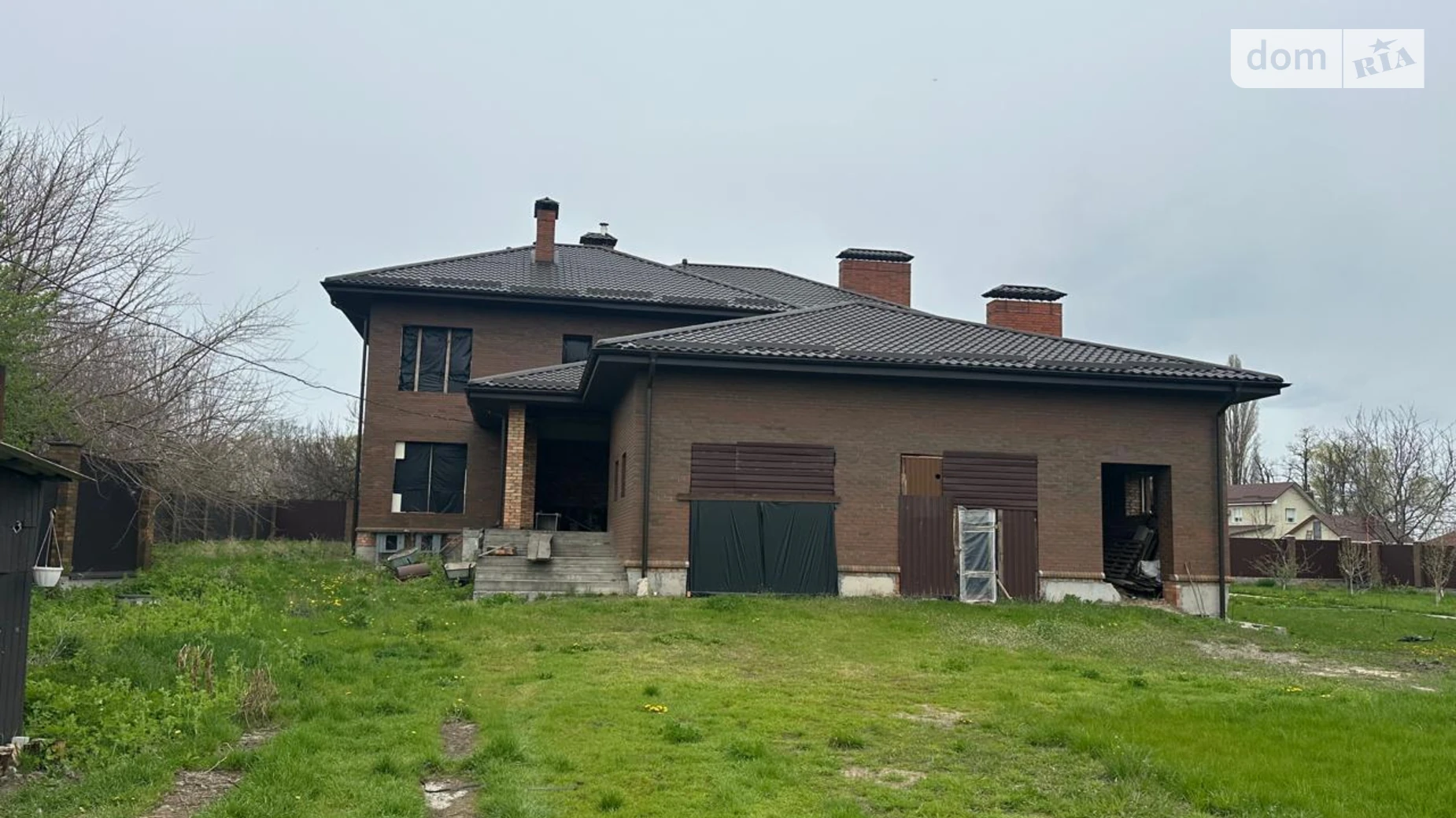 Продается дом на 2 этажа 600 кв. м с бассейном, цена: 300000 $ - фото 5