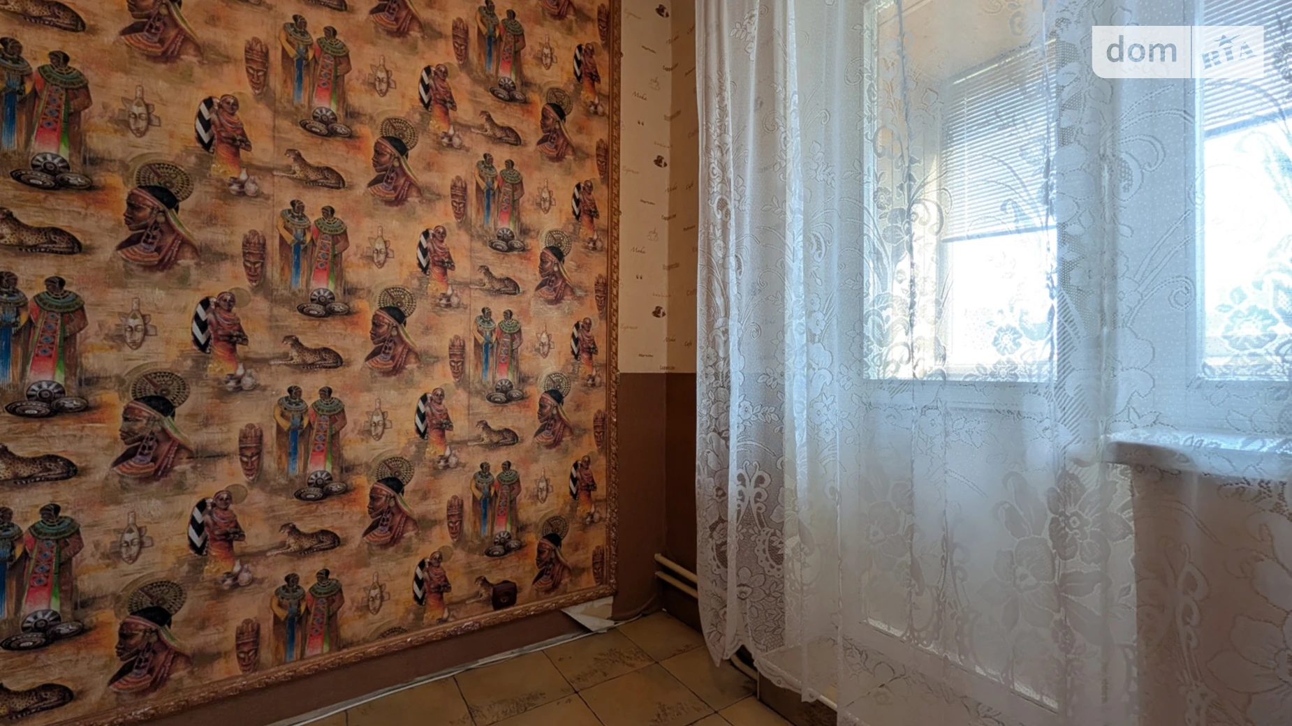 Продается 2-комнатная квартира 62.5 кв. м в Чернигове, ул. Курсанта Еськова, 8А - фото 4