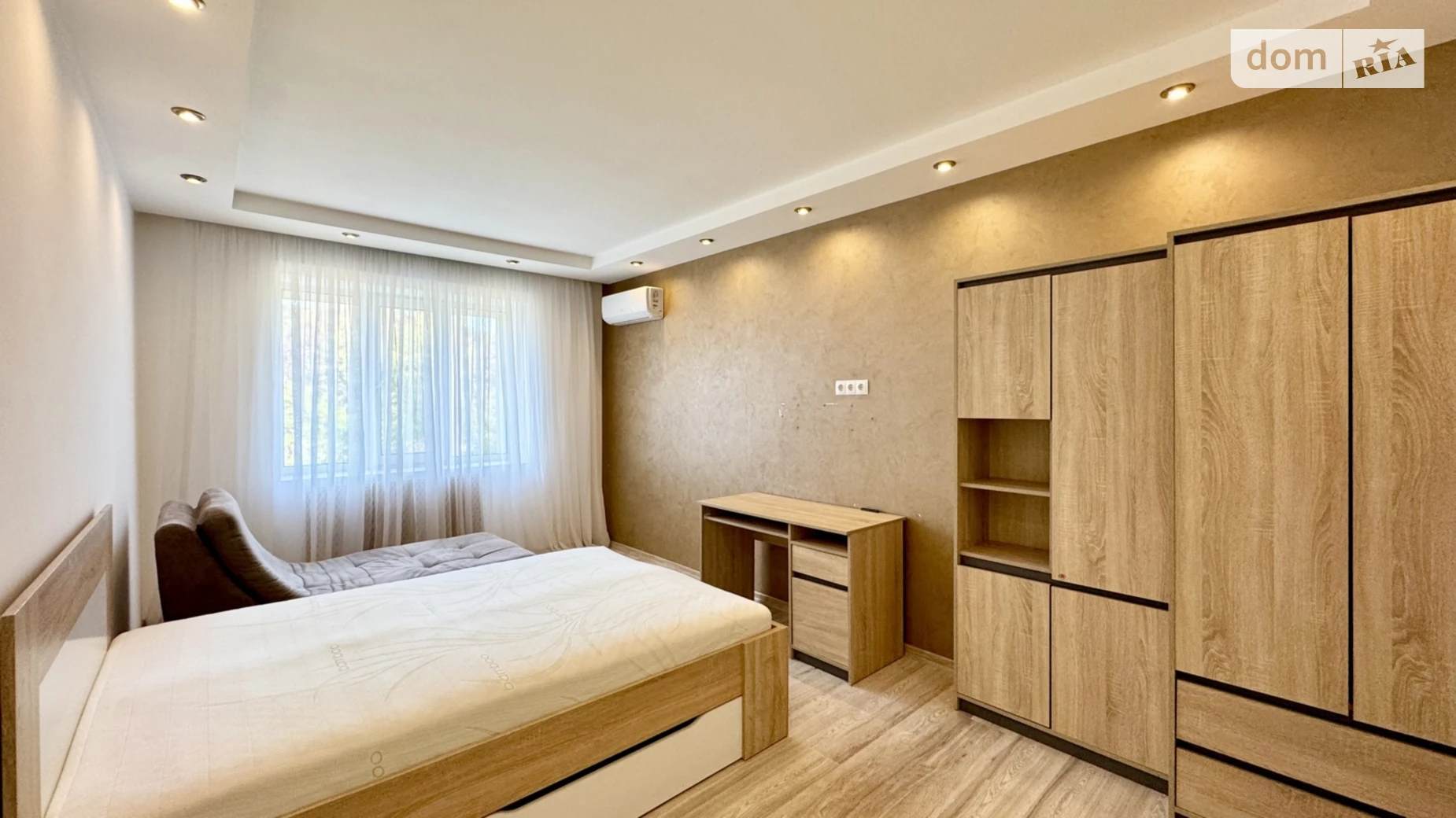 Продается 1-комнатная квартира 39.6 кв. м в Чернигове, ул. 1-й танковой бригады(Генерала Белова), 21 - фото 3