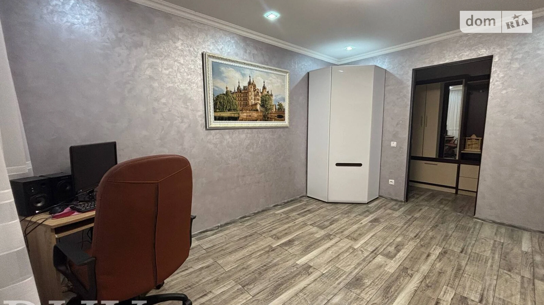 Продается 2-комнатная квартира 56 кв. м в Черновцах, цена: 87000 $ - фото 2