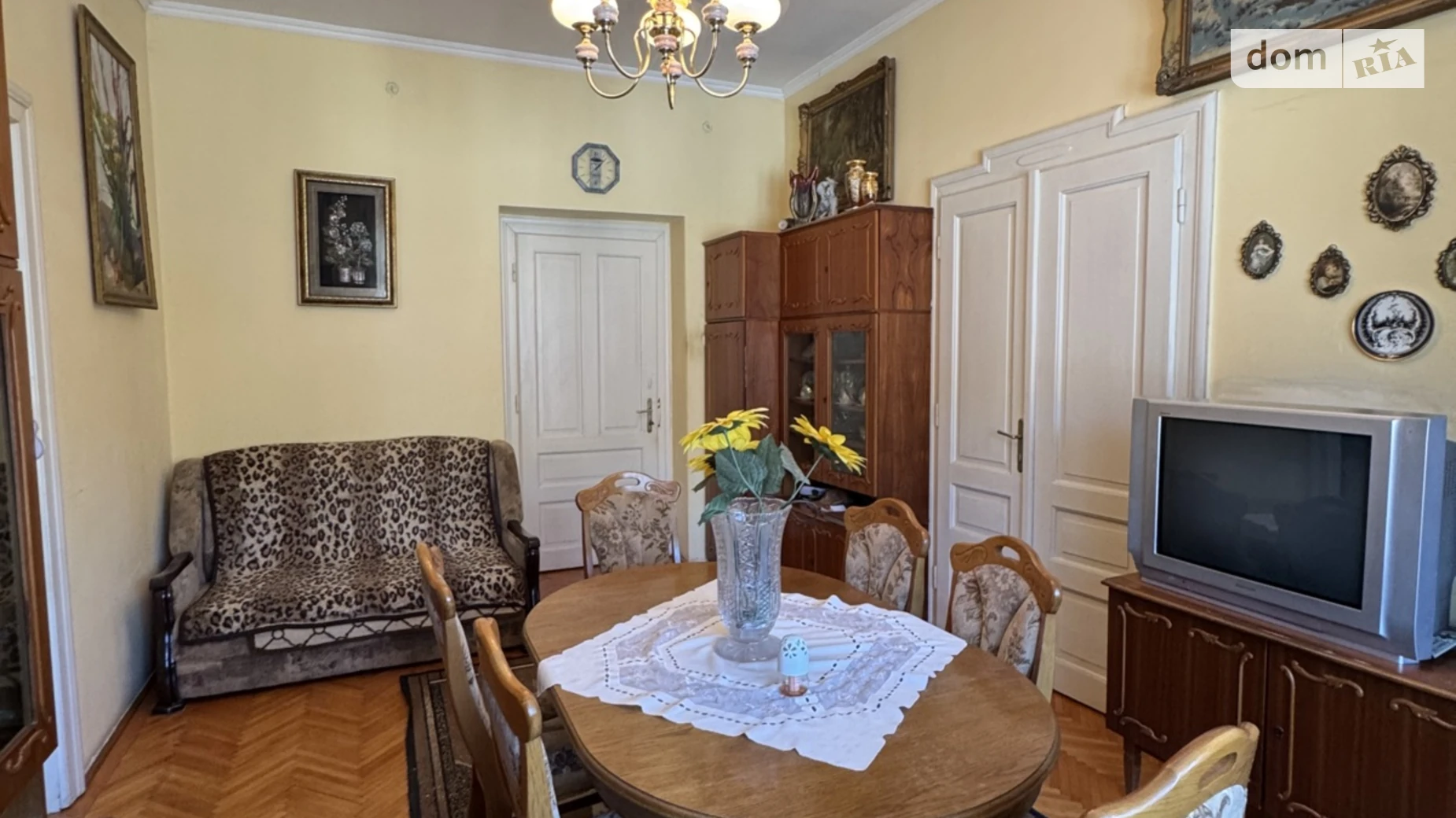 Продается 3-комнатная квартира 108 кв. м в Ужгороде, цена: 130000 $ - фото 3