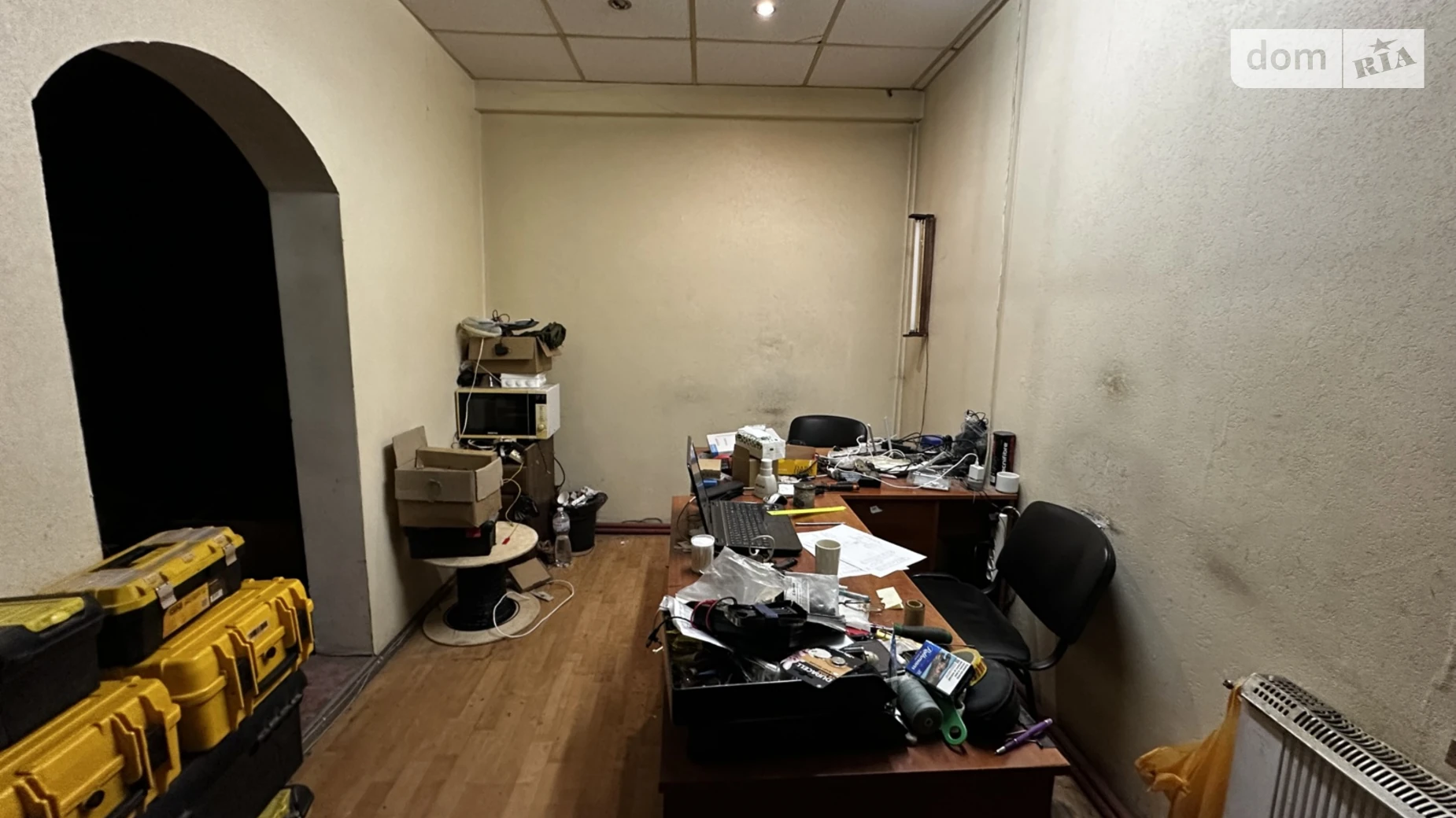 Продается помещения свободного назначения 190.5 кв. м в 3-этажном здании, цена: 100000 $ - фото 2