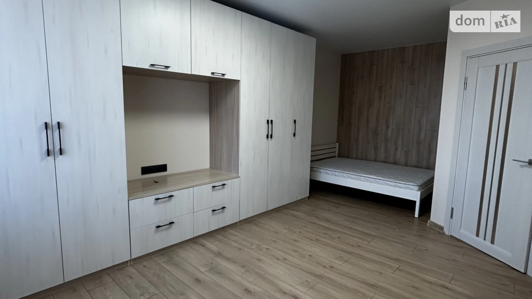 Продается 1-комнатная квартира 40 кв. м в Хмельницком, цена: 60000 $ - фото 2
