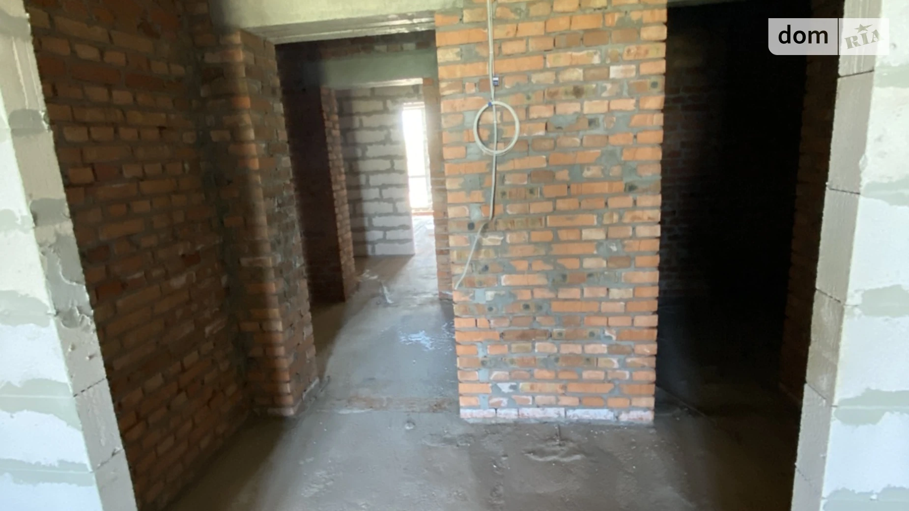 Продается 1-комнатная квартира 29 кв. м в Гостомеле, ул. Украинская, 13/2 - фото 5