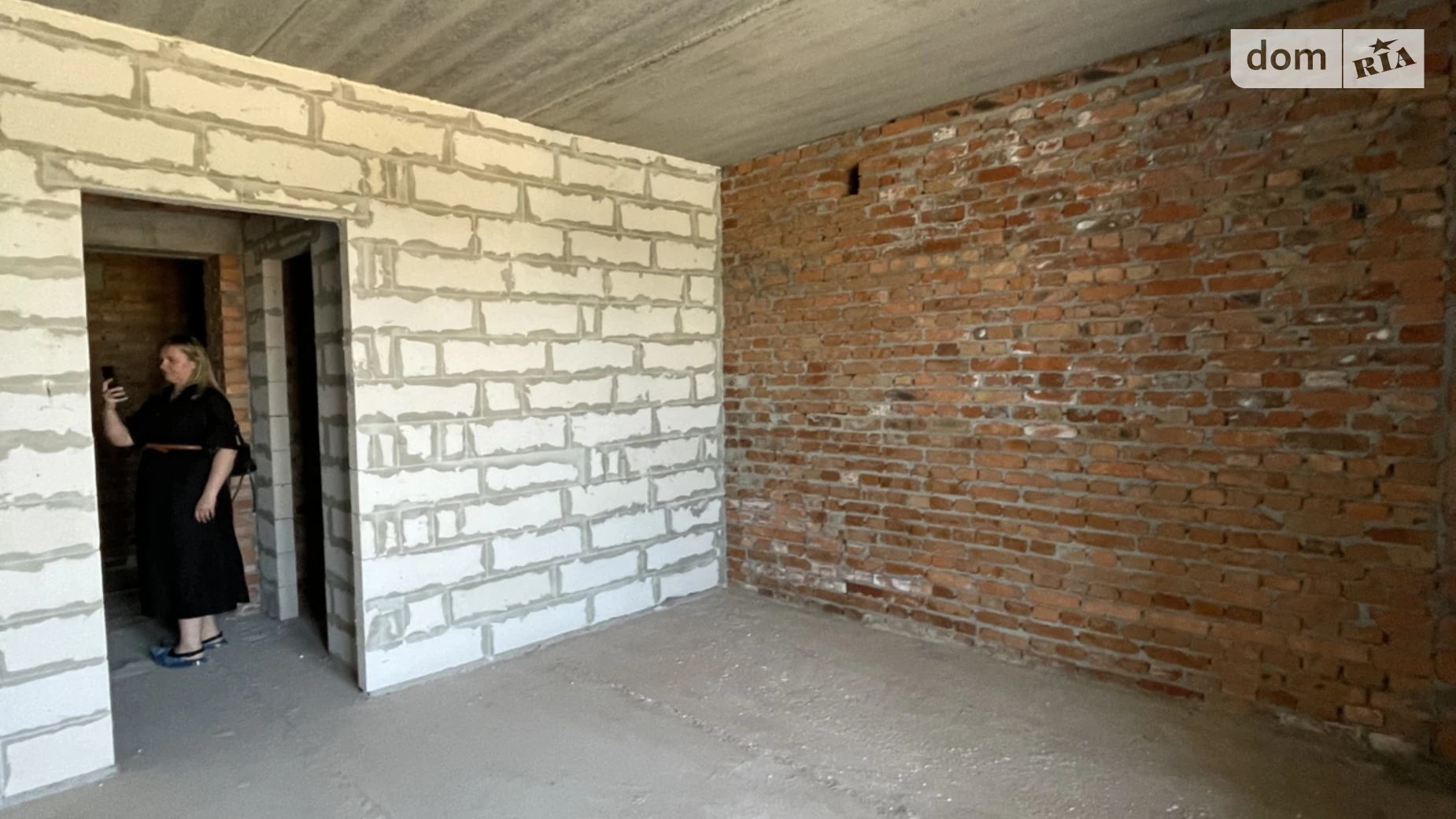 Продается 1-комнатная квартира 25 кв. м в Гостомеле, ул. Украинская, 12/2 - фото 4