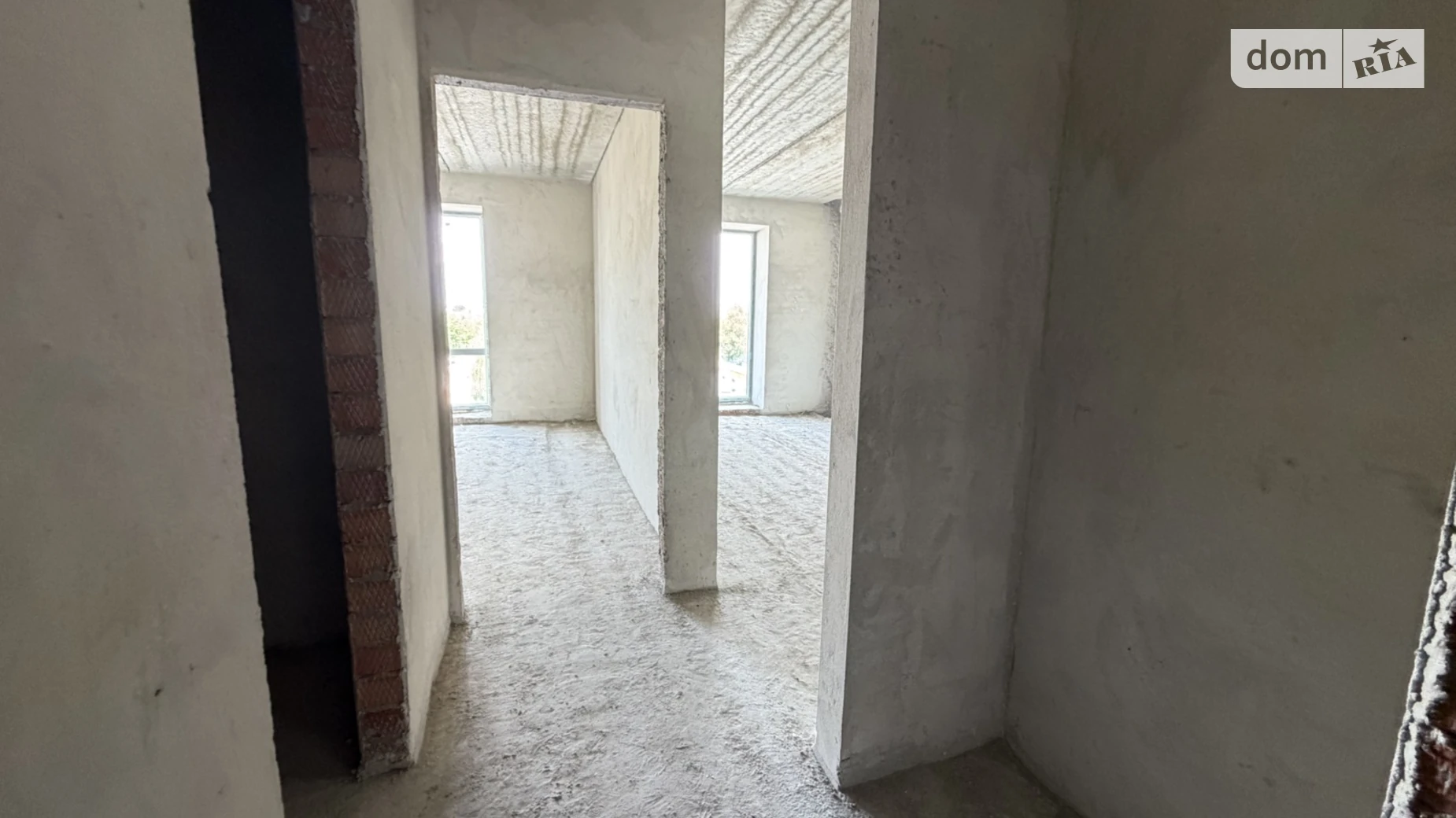 Продается 1-комнатная квартира 38 кв. м в Ивано-Франковске, ул. Урожайная, 7 - фото 4