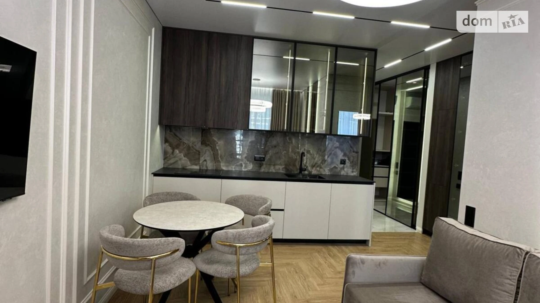 Продається 1-кімнатна квартира 45 кв. м у Одесі, пров. Курортний, 2 - фото 2