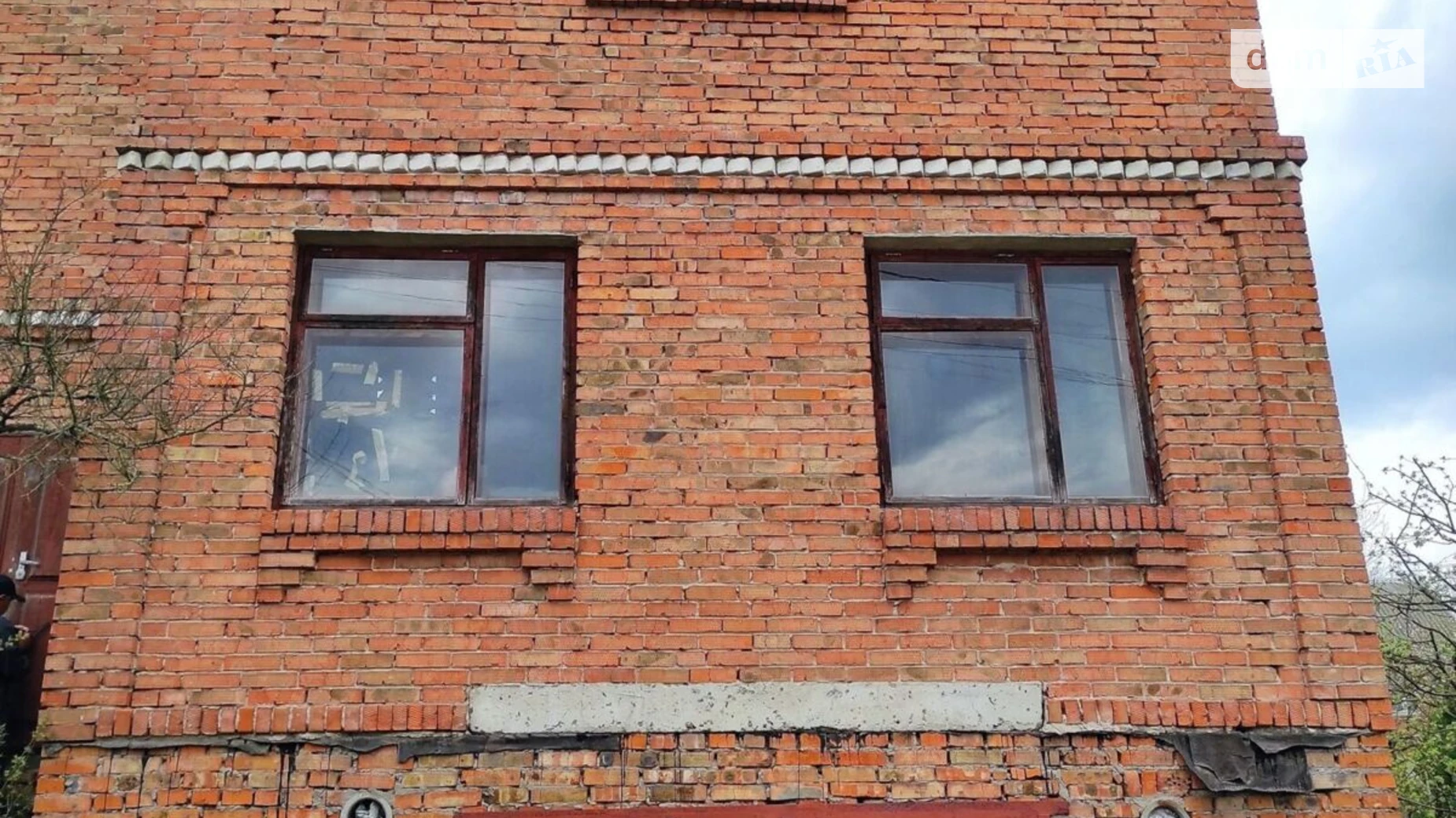 Продается дом на 2 этажа 109 кв. м с террасой, цена: 36000 $ - фото 2