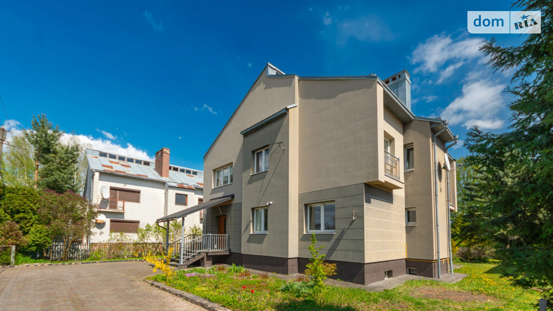 Продается дом на 2 этажа 443 кв. м с бассейном, цена: 300000 $ - фото 4