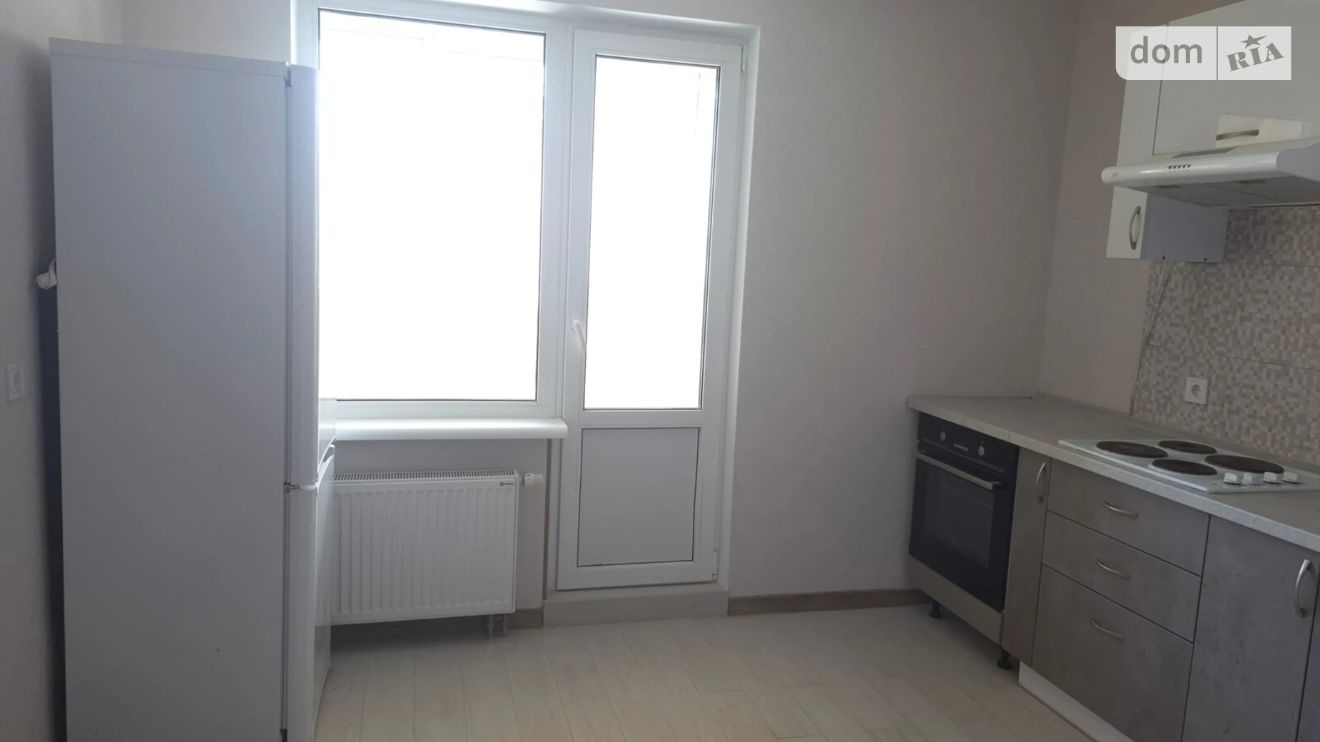 Продается 1-комнатная квартира 51 кв. м в Киеве, ул. Сергeя Данченко, 3 - фото 2