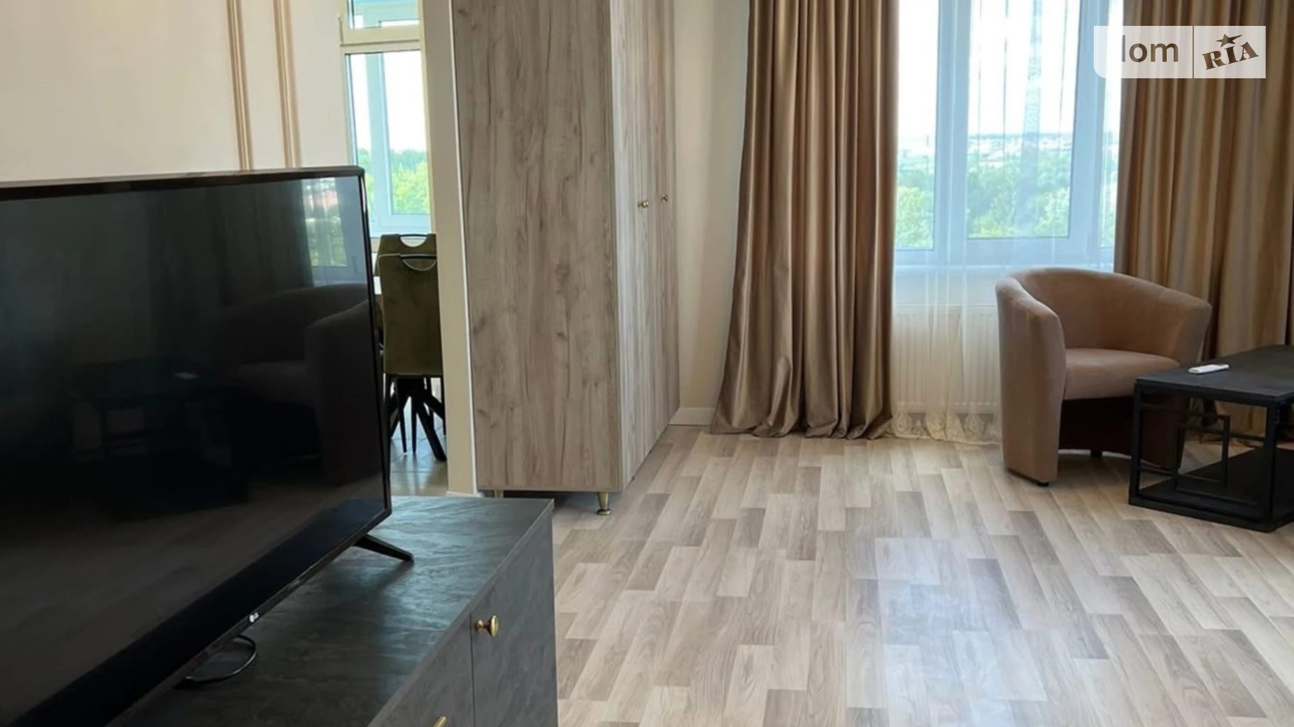 2-комнатная квартира 57 кв. м в Тернополе, ул. Чумацкая - фото 4